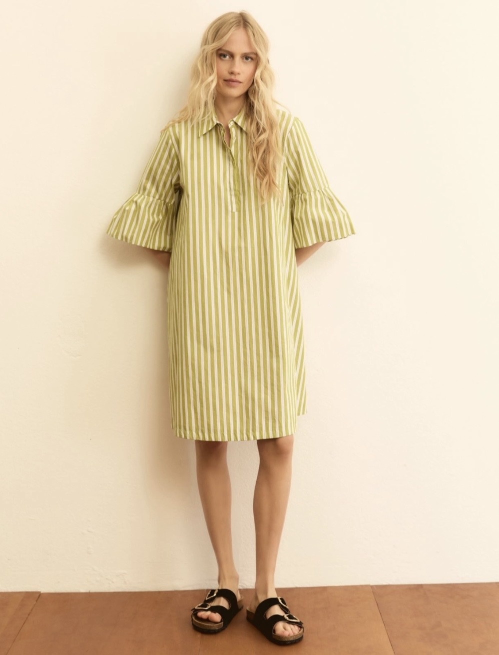 EMME MARELLE ROBE  À MANCHES VOLANTÉES