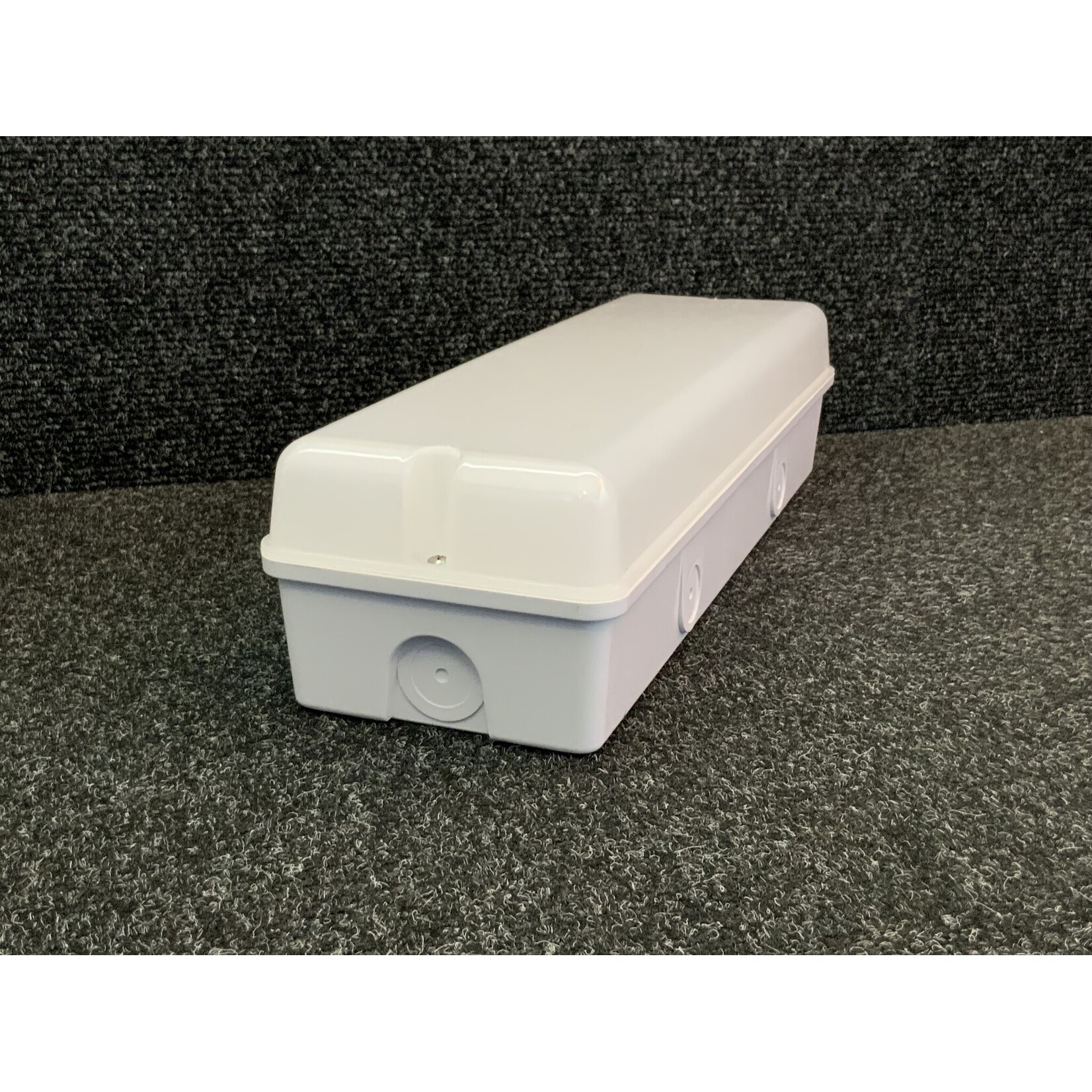 IP52 Armatuur 360x115x90mm met opalen kap exclusief verlichtingsbron - Copy - Copy - Copy