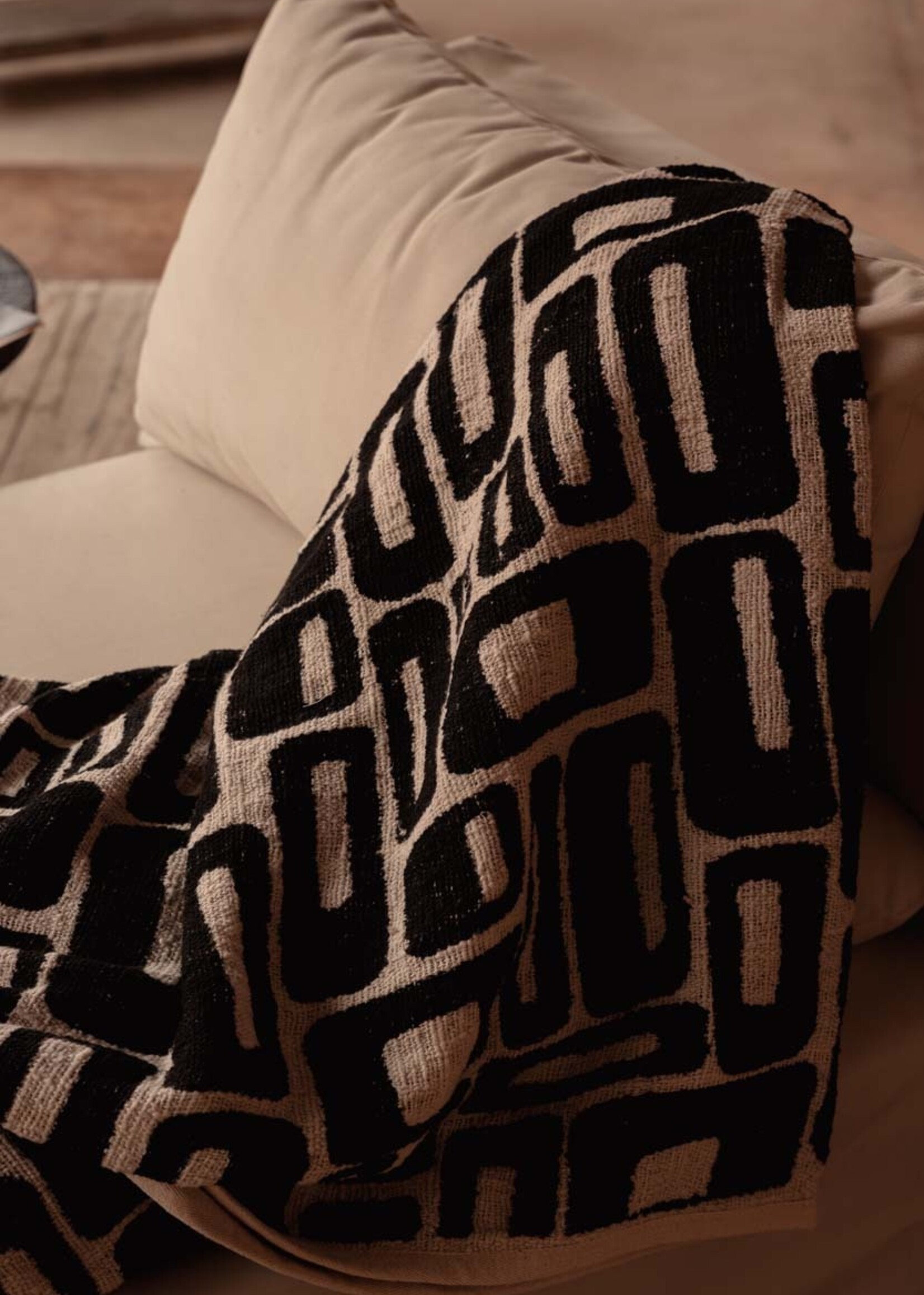 Bazar Bizar Antwerp The Aztec Bed Throw - Natural Black