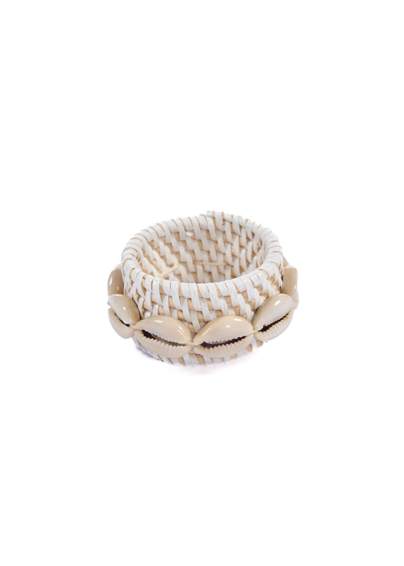 Bazar Bizar Antwerp The Rattan Shell Napkin Ring - White