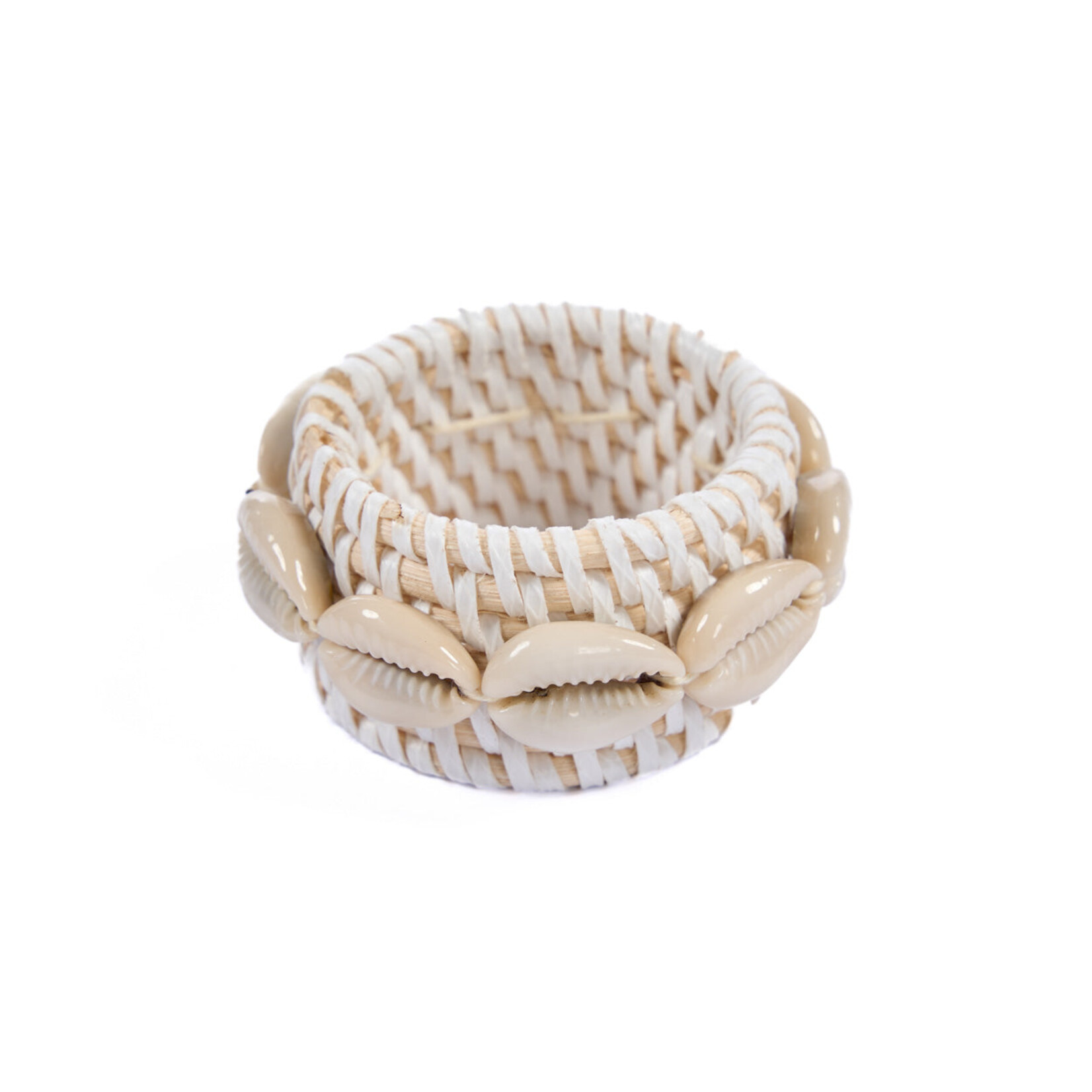 Bazar Bizar Antwerp The Rattan Shell Napkin Ring - White