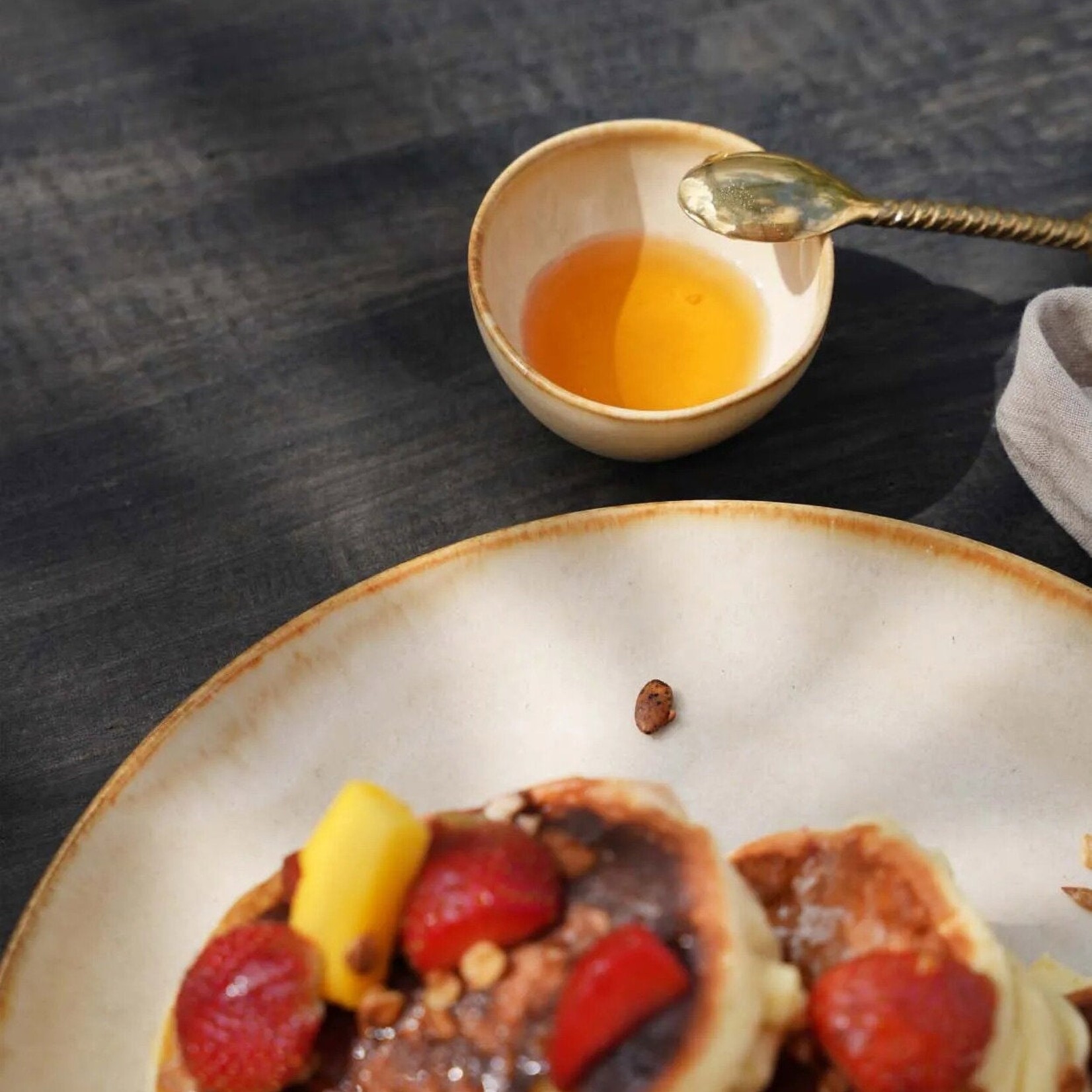 Bazar Bizar Antwerp The Cascais Sauce Bowl - S