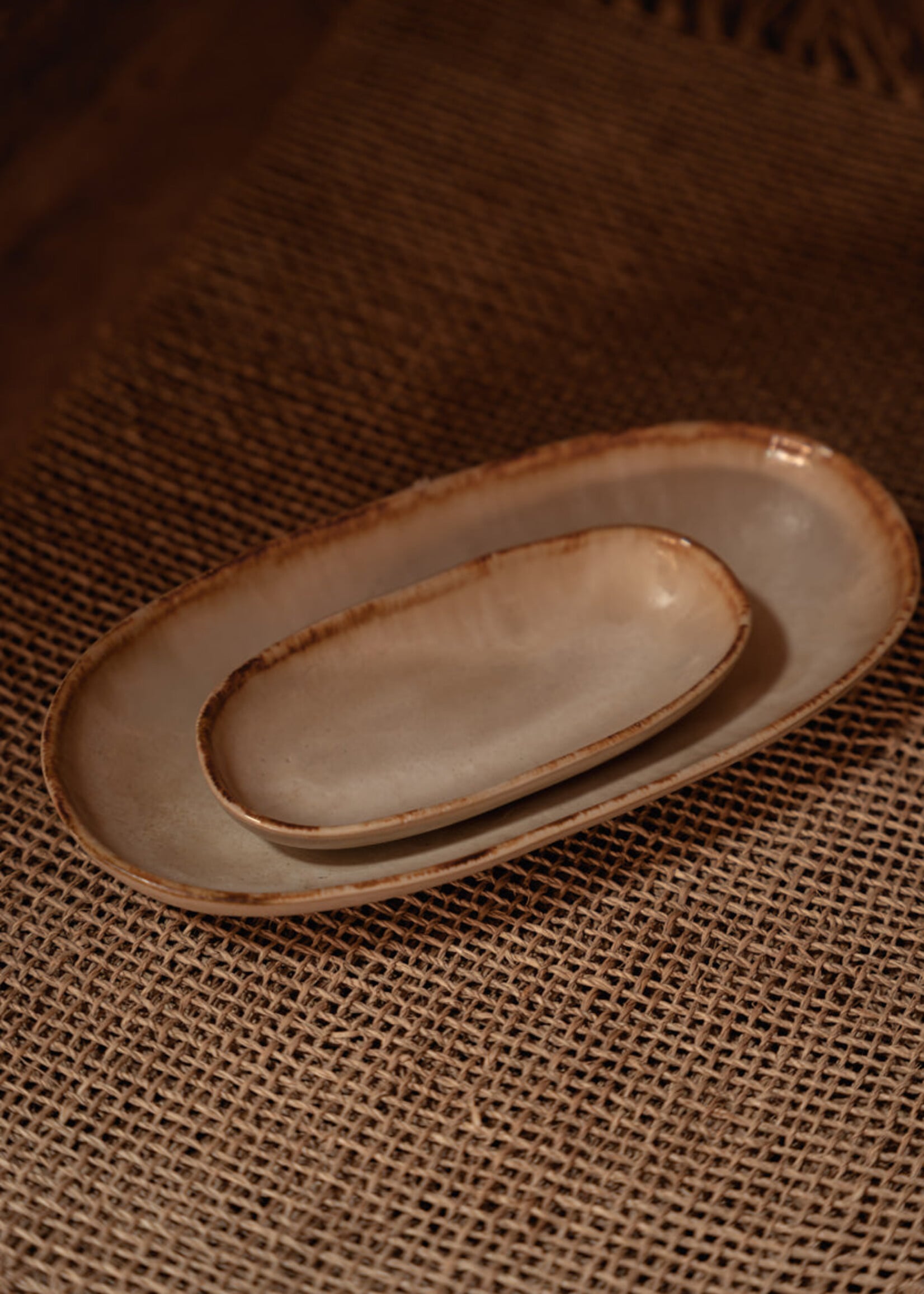 Bazar Bizar Antwerp The Cascais Oval Plate - S