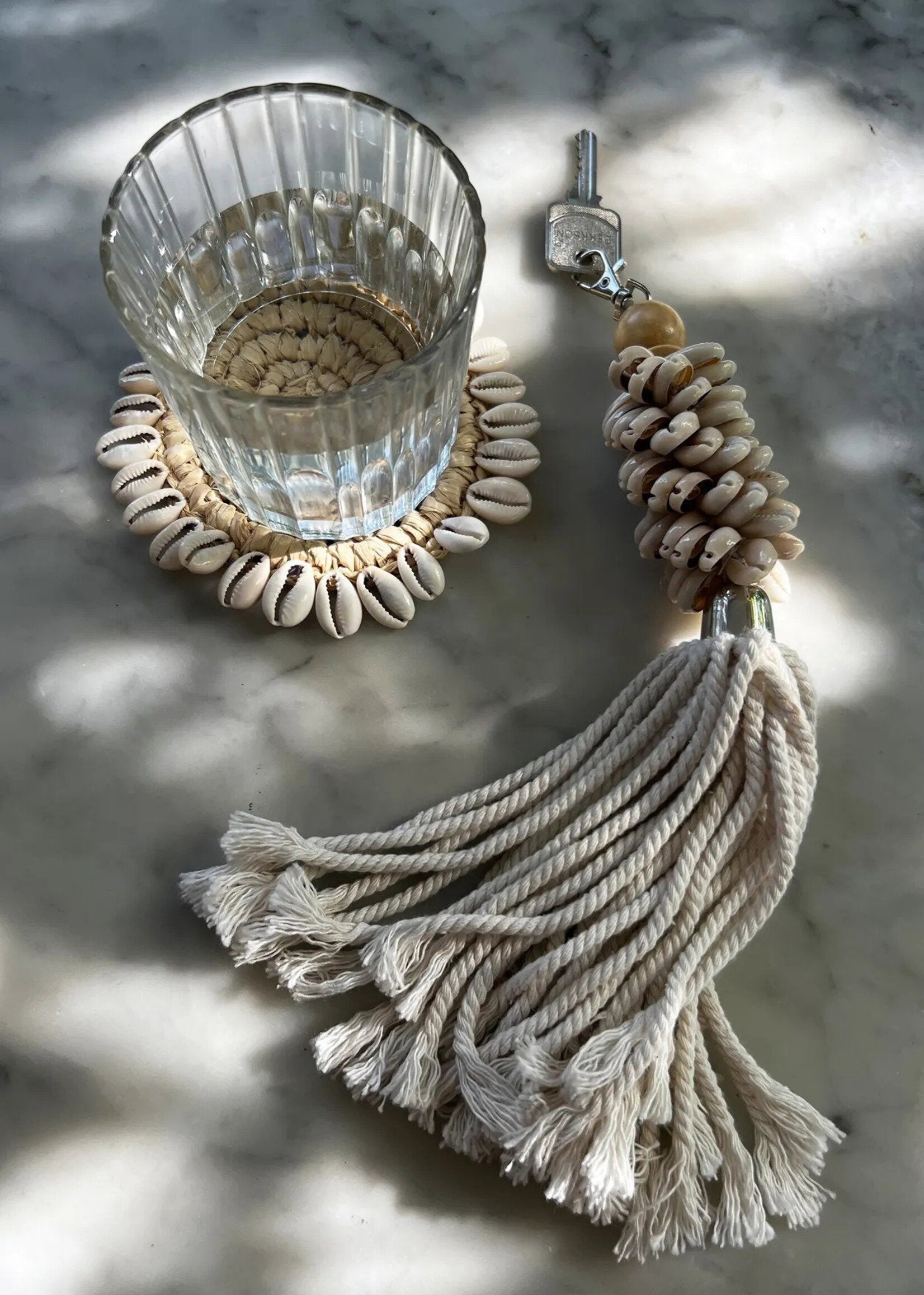 Bazar Bizar Antwerp The Raffia Shell Coaster - Natural