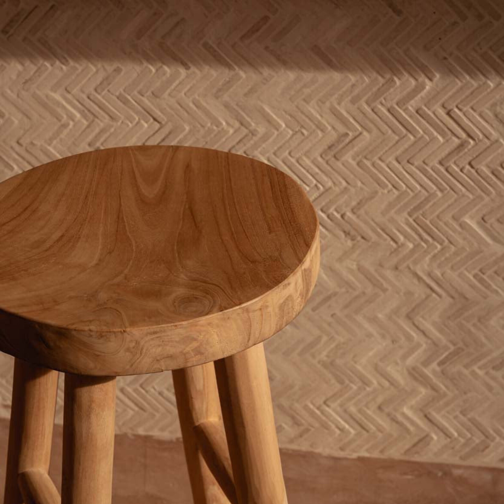 Bazar Bizar Antwerp The Kedut Bar Stool - Natural
