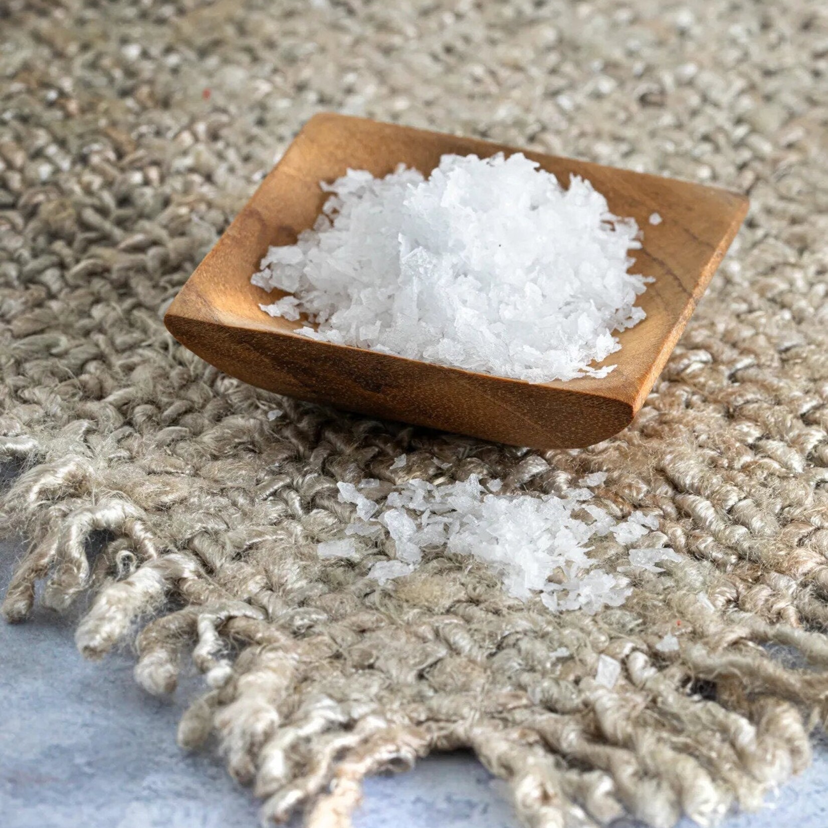 Bazar Bizar Antwerp The Teak Root Salt Tray - XS