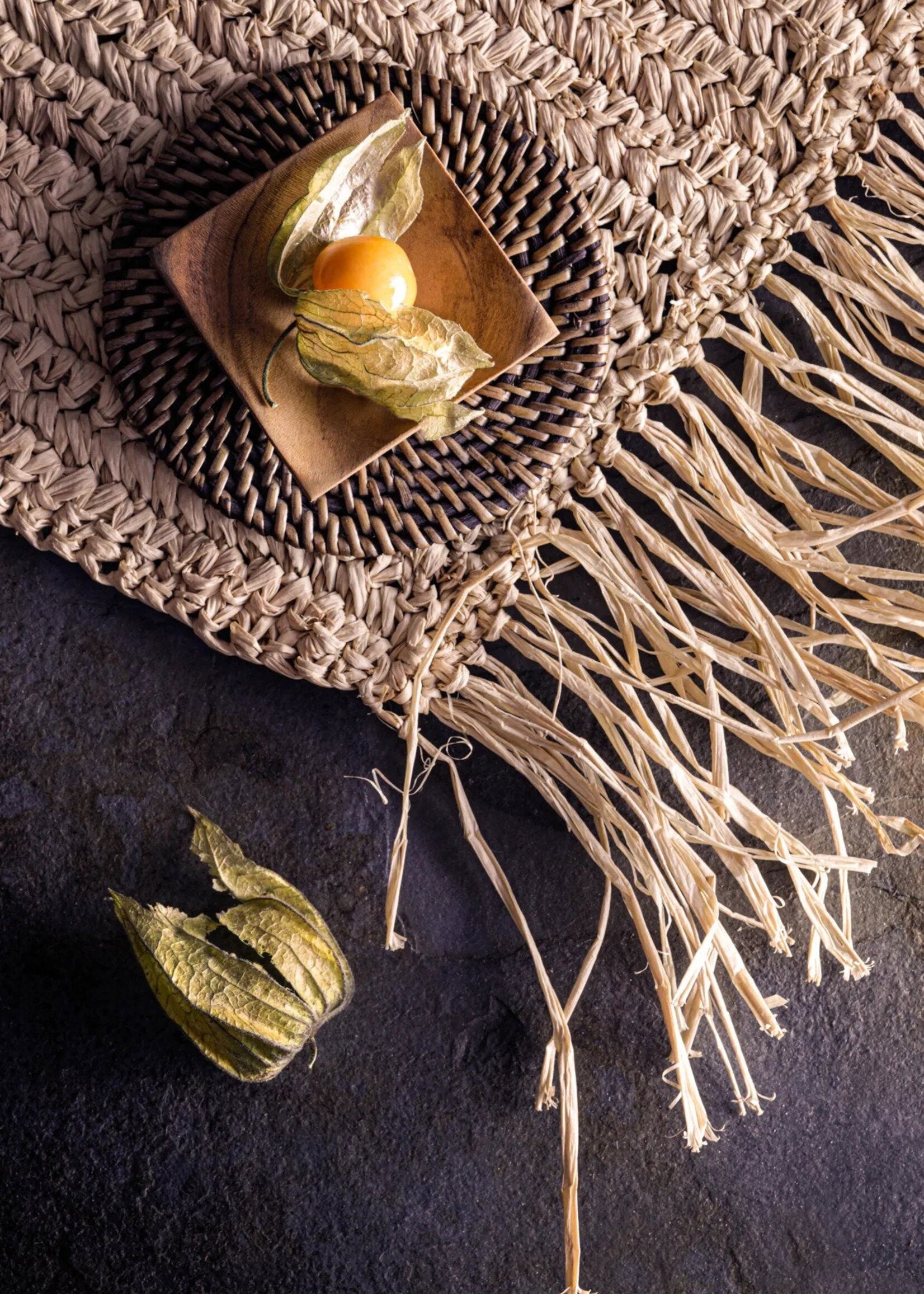 Bazar Bizar Antwerp The Teak Root Salt Tray - XS