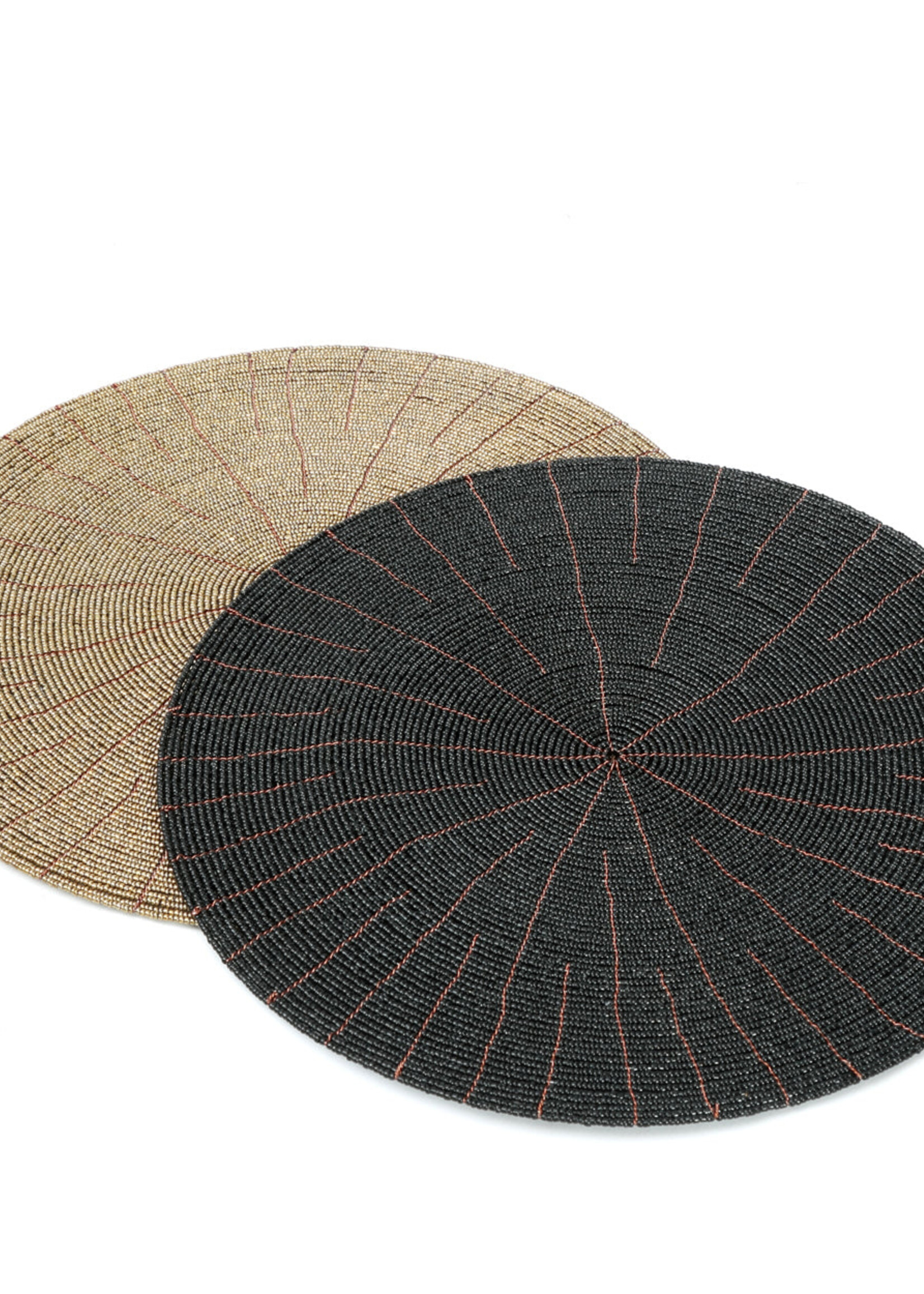 Bazar Bizar Antwerp The Beaded Placemat - Black