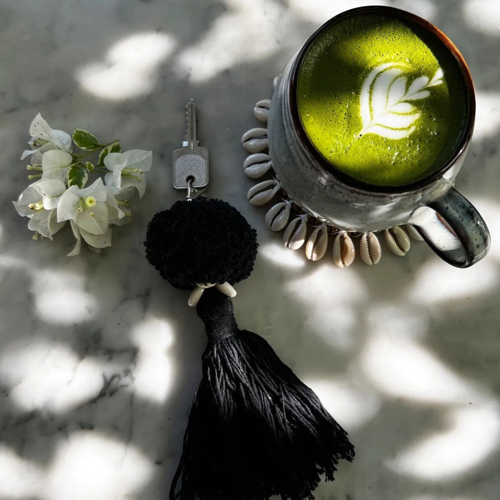 Bazar Bizar Antwerp The Pompom Keychain - Black