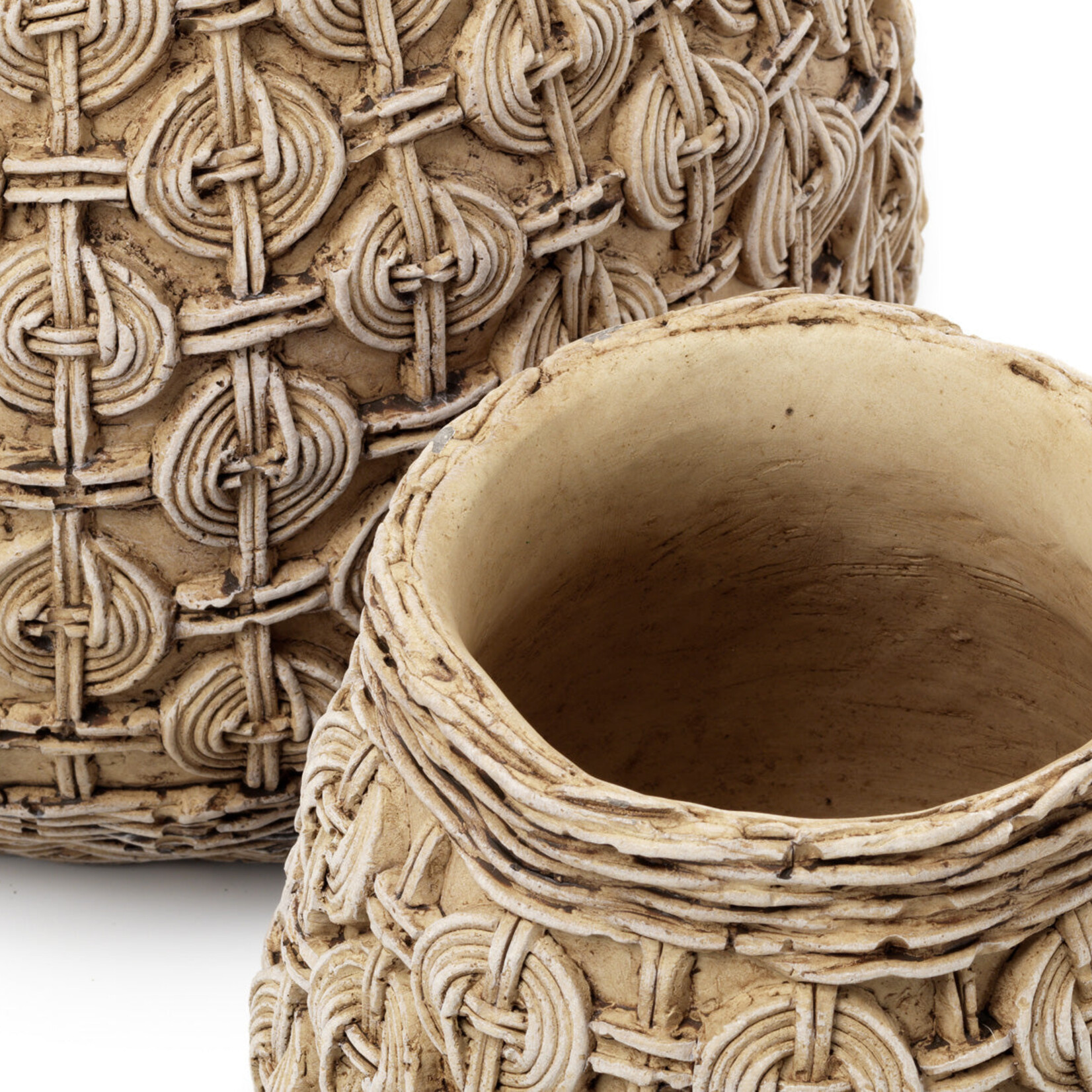 Bazar Bizar Antwerp The Knot Concrete Planter  - M