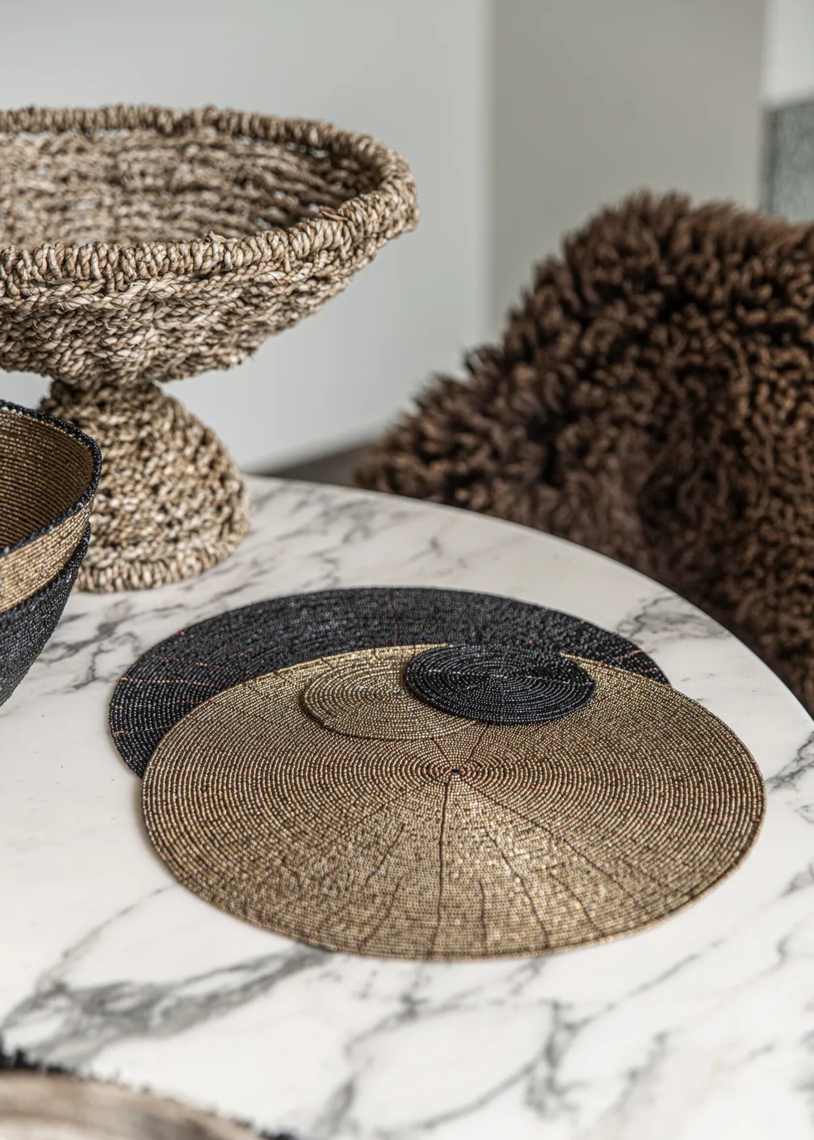 Bazar Bizar Antwerp The Beaded Coaster - Black