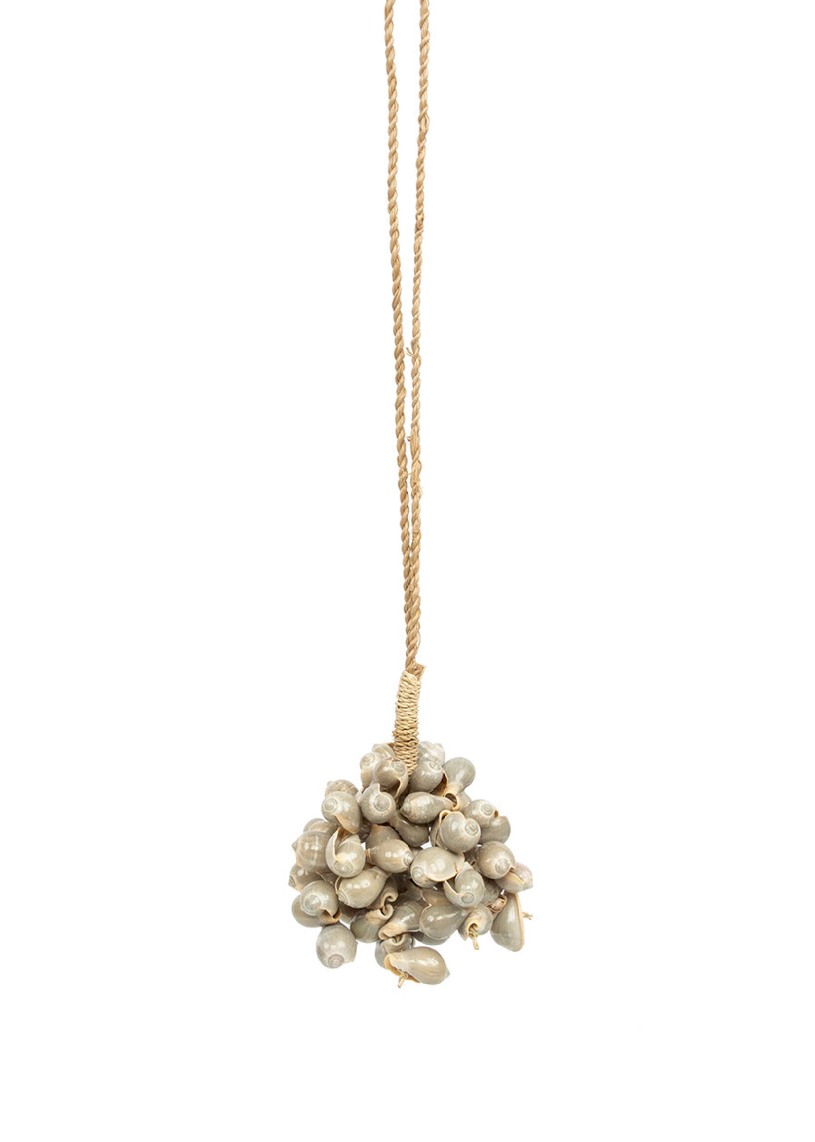 Bazar Bizar Antwerp The Grey Shell Tassel