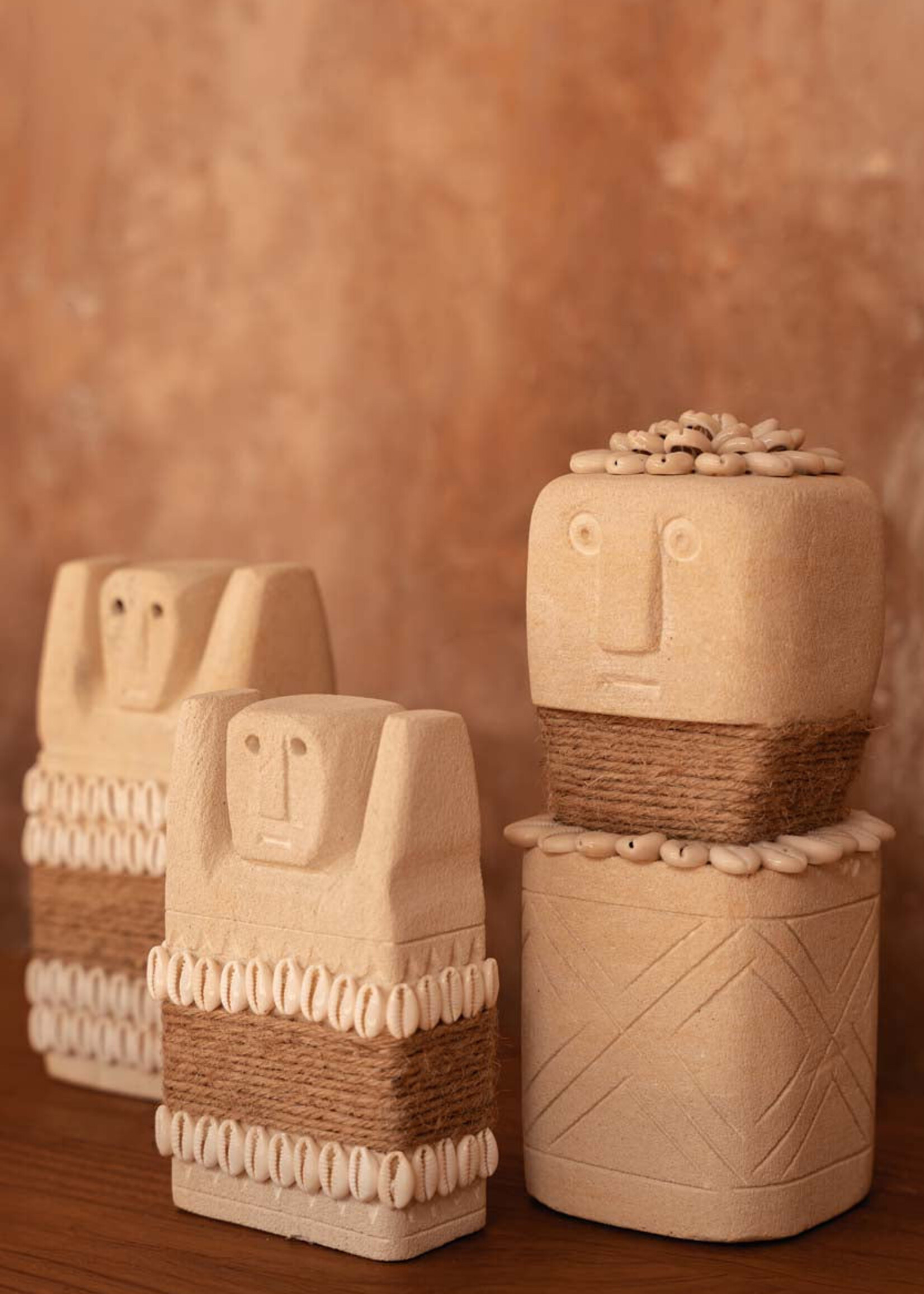 Bazar Bizar Antwerp The Sumba Stone #28 - M