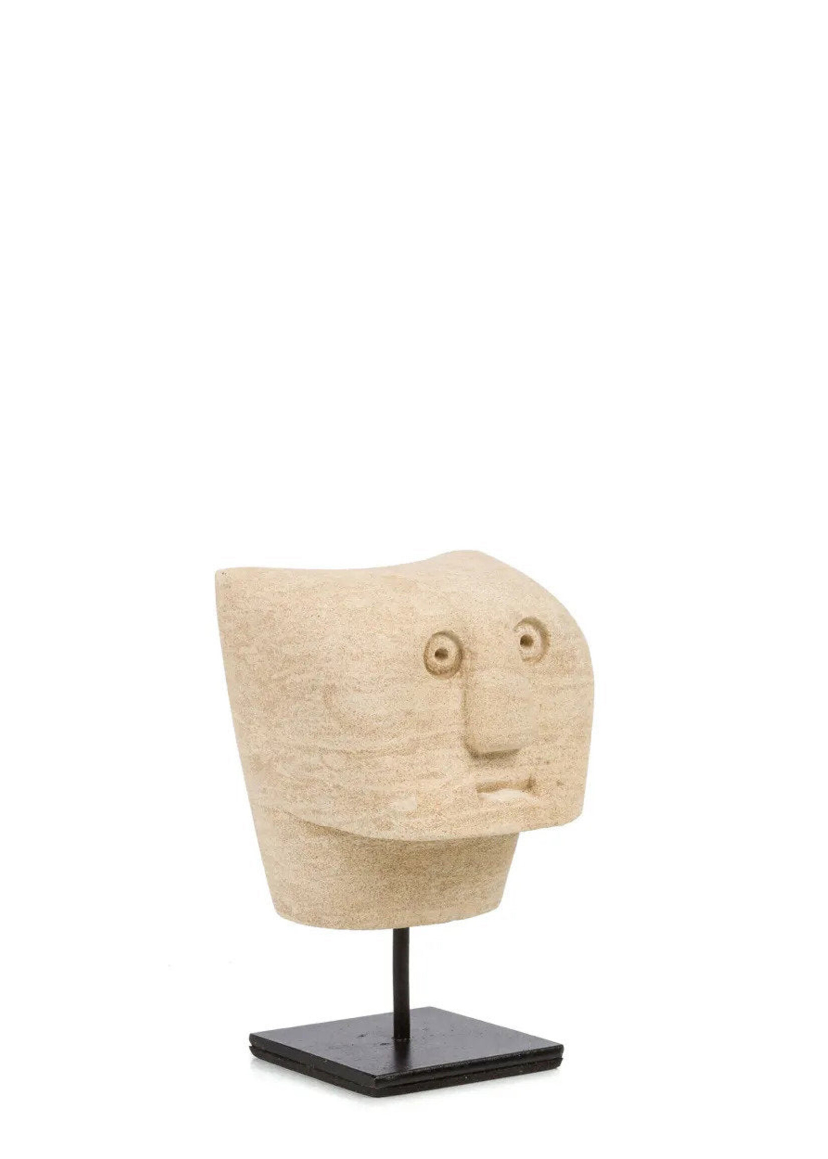 Bazar Bizar Antwerp The Sumba Stone #23 on Stand