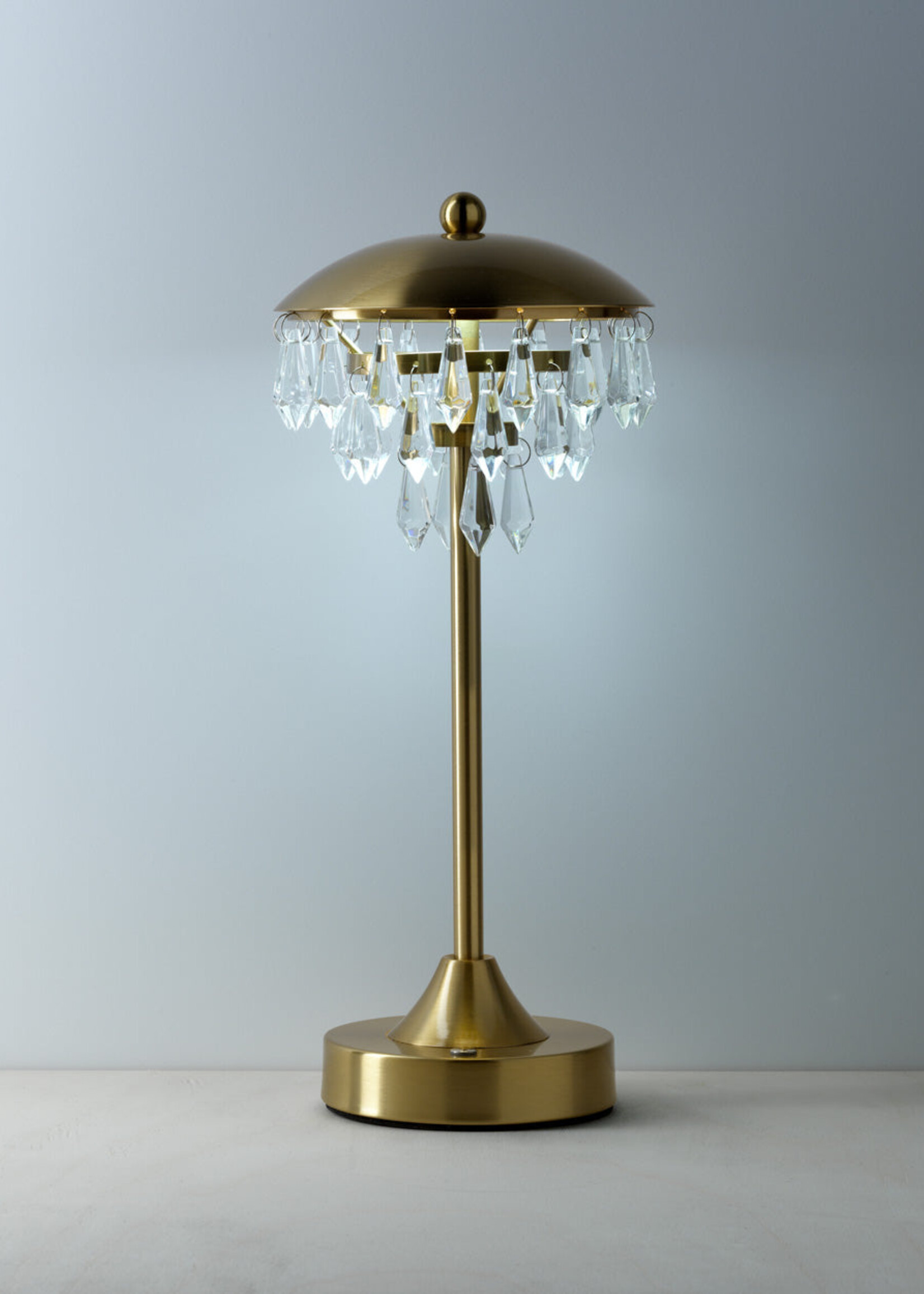 Bazar Bizar Antwerp The Chandelette Led Table Lamp