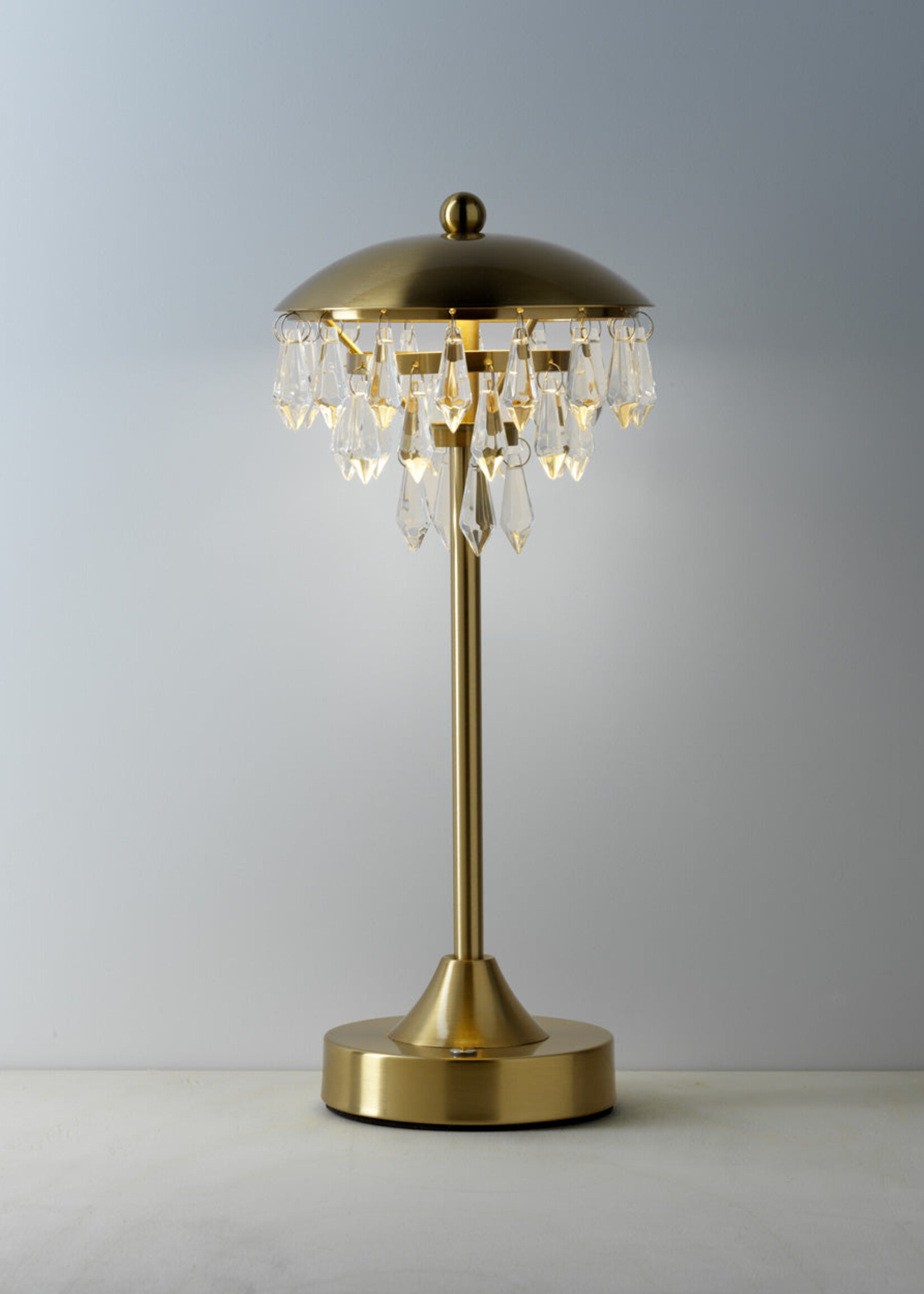 Bazar Bizar Antwerp The Chandelette Led Table Lamp