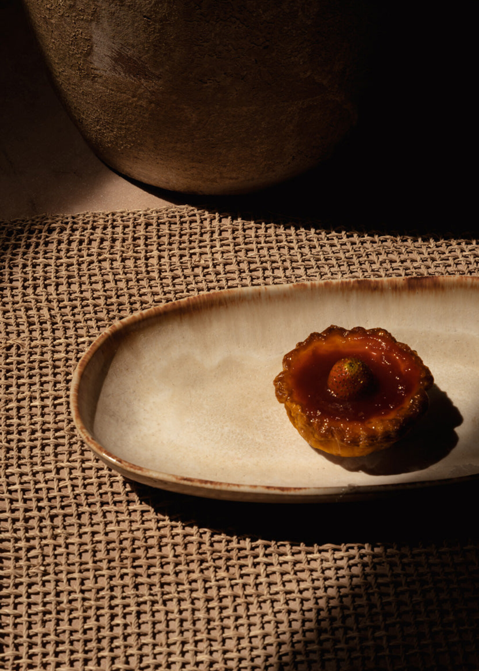 Bazar Bizar Antwerp The Cascais Oval Plate - M