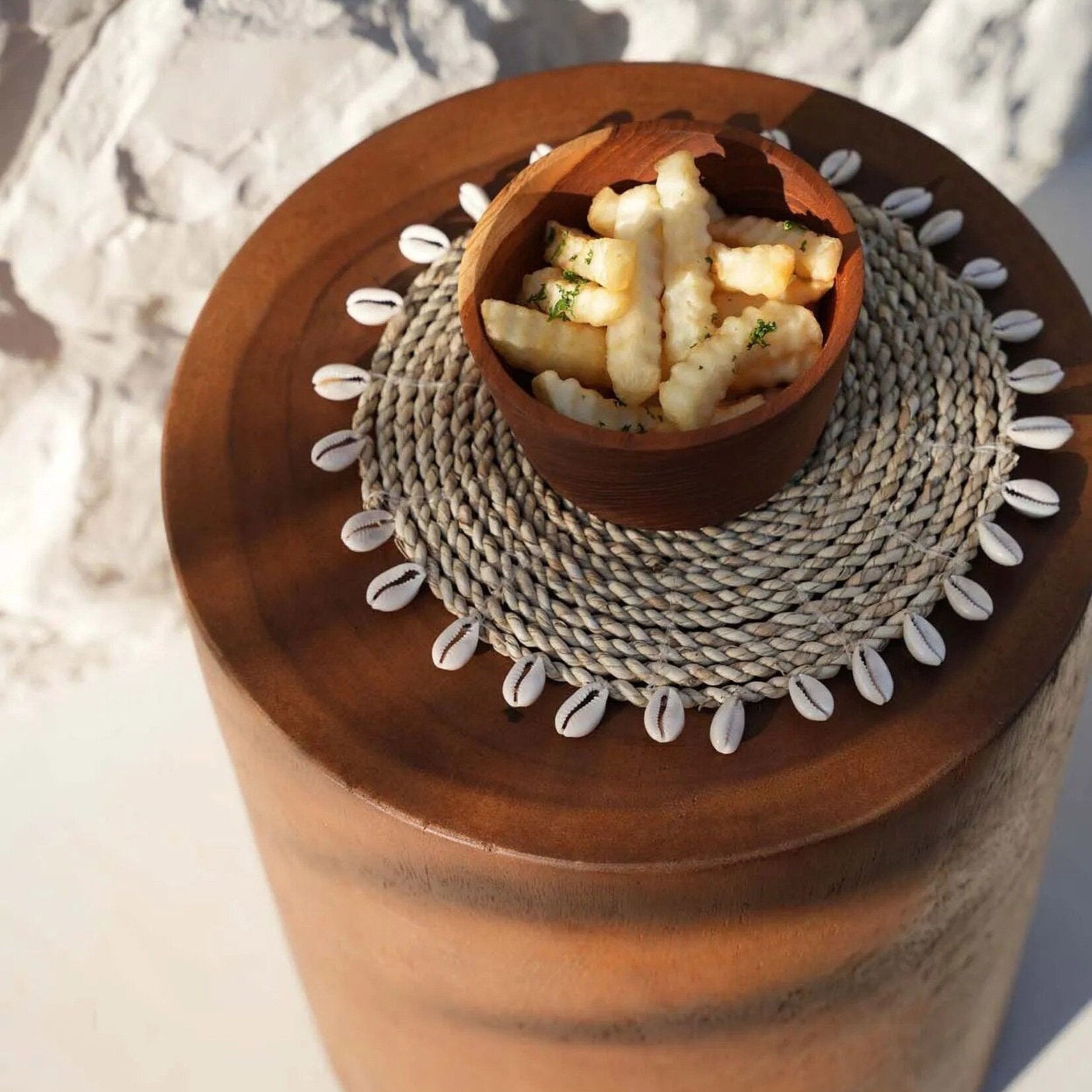 Bazar Bizar Antwerp The Raffia Shell Pan Coaster