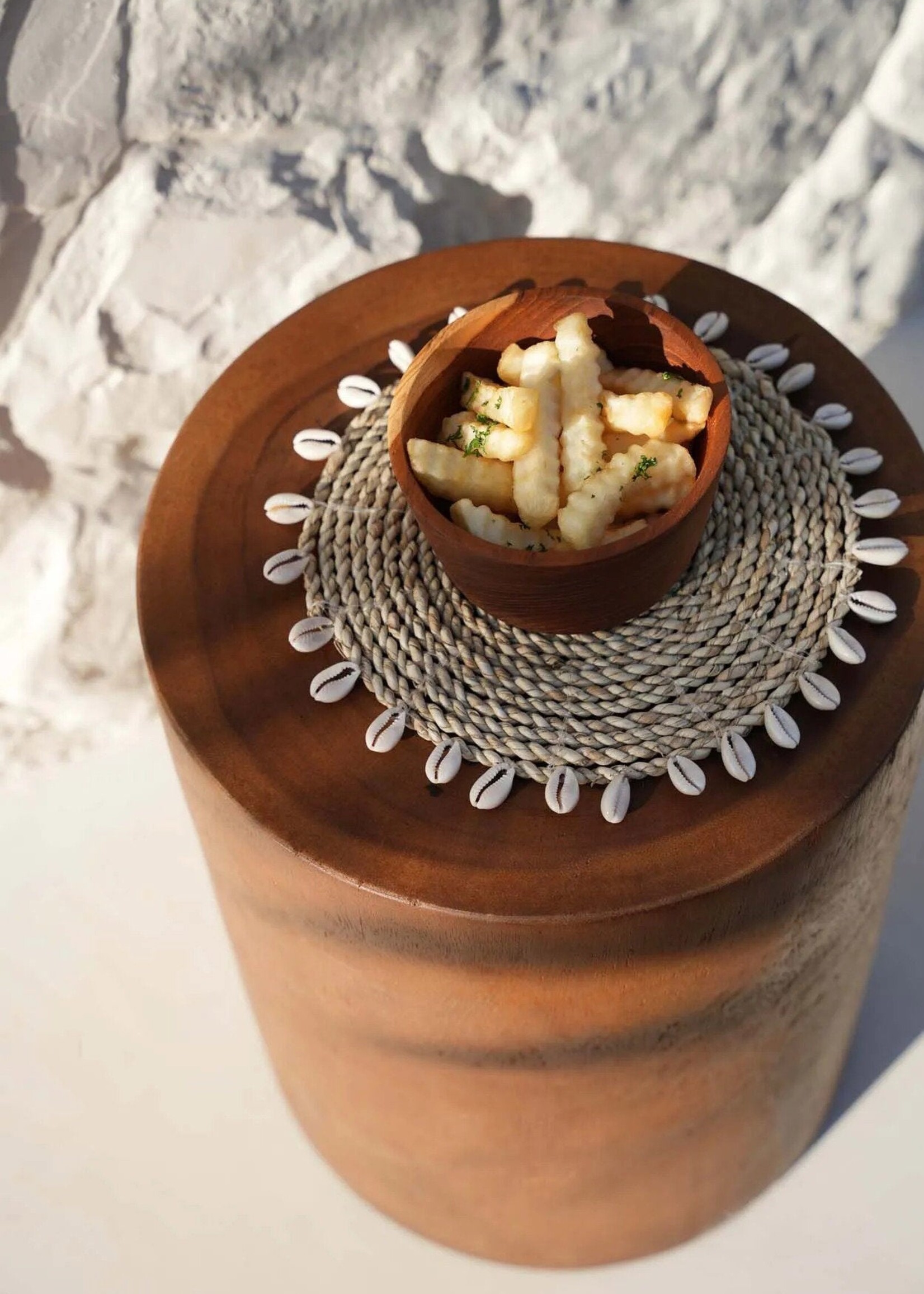 Bazar Bizar Antwerp The Raffia Shell Pan Coaster