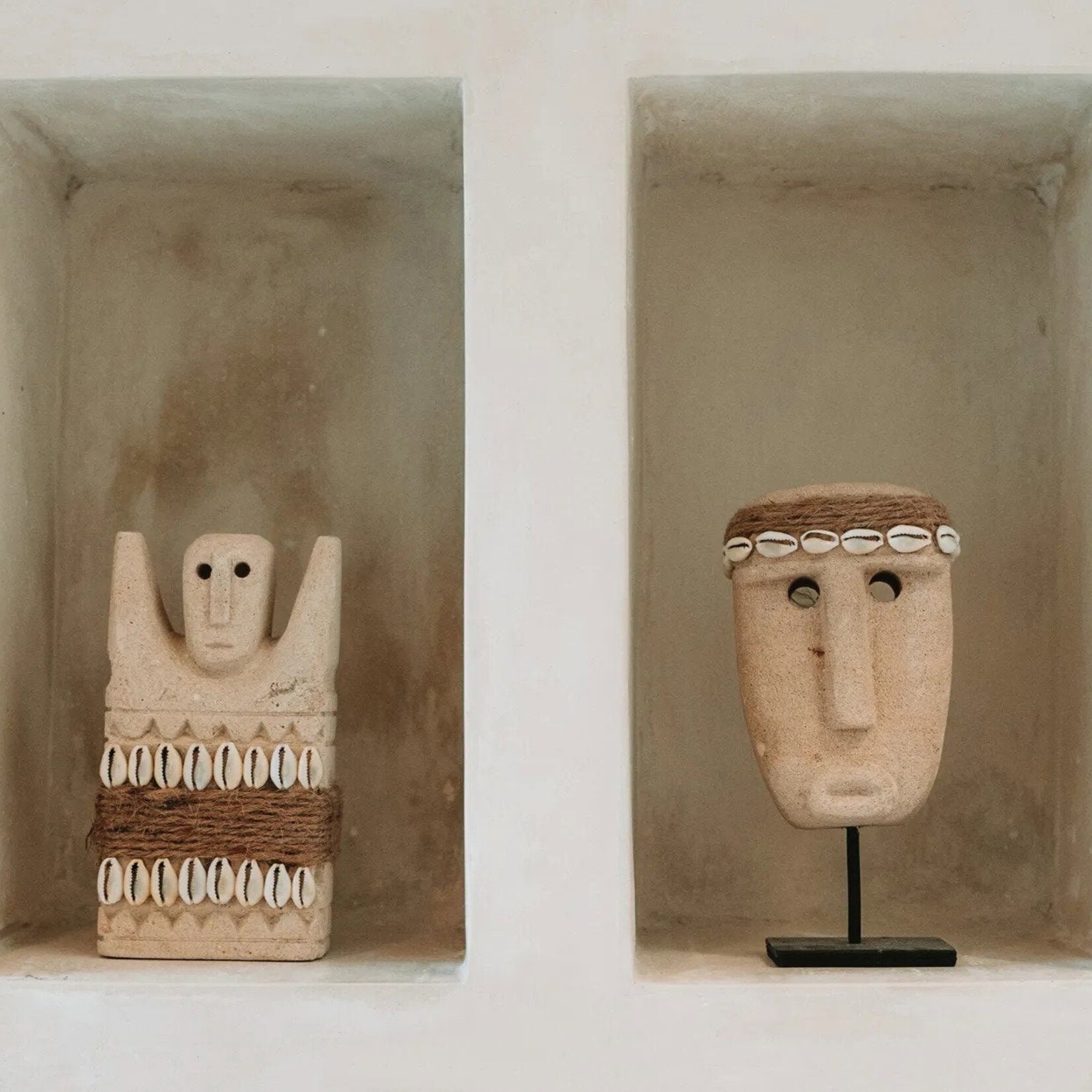 Bazar Bizar Antwerp The Sumba Stone #28 - L