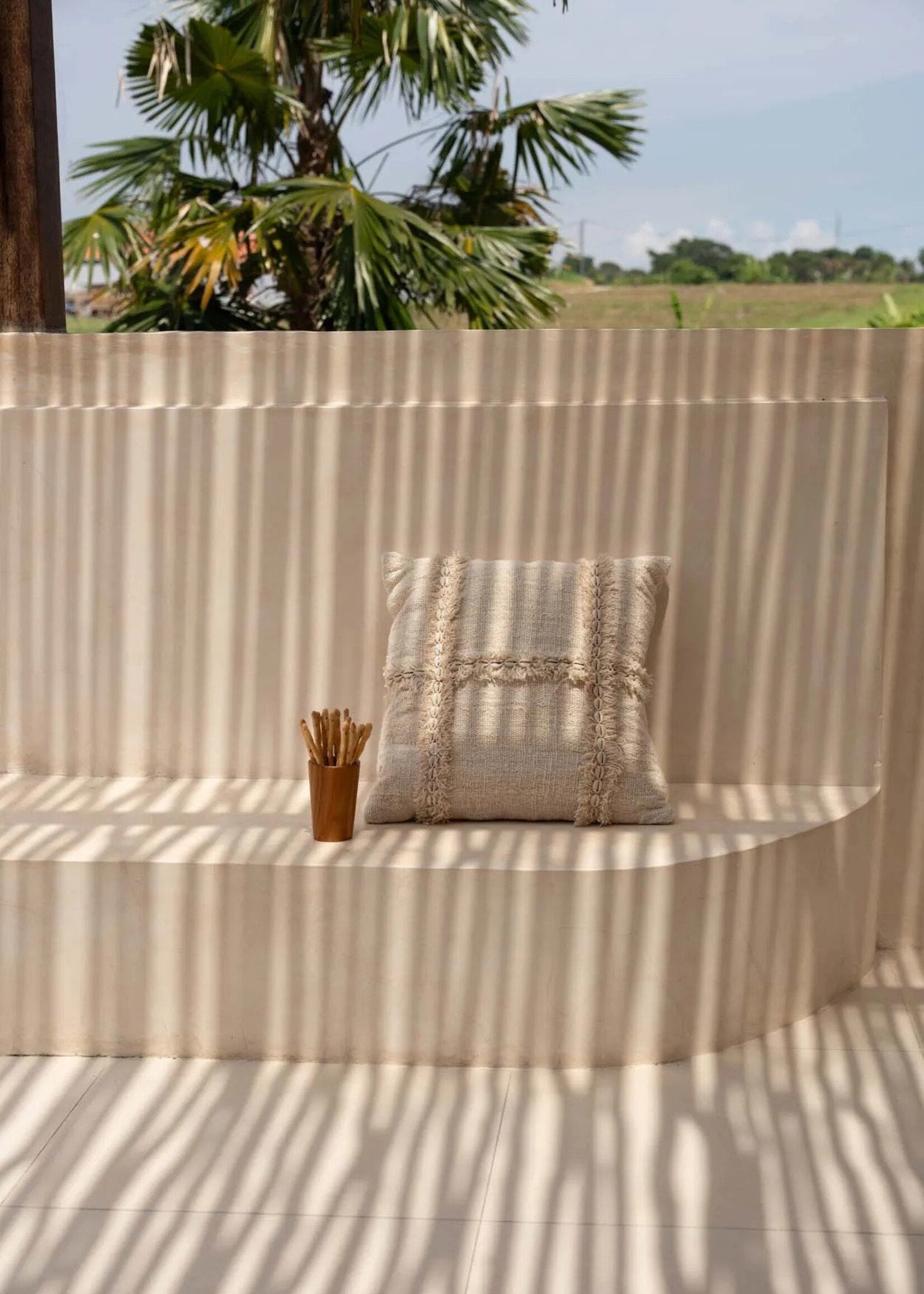 Bazar Bizar Antwerp The Teak Root Cup - High