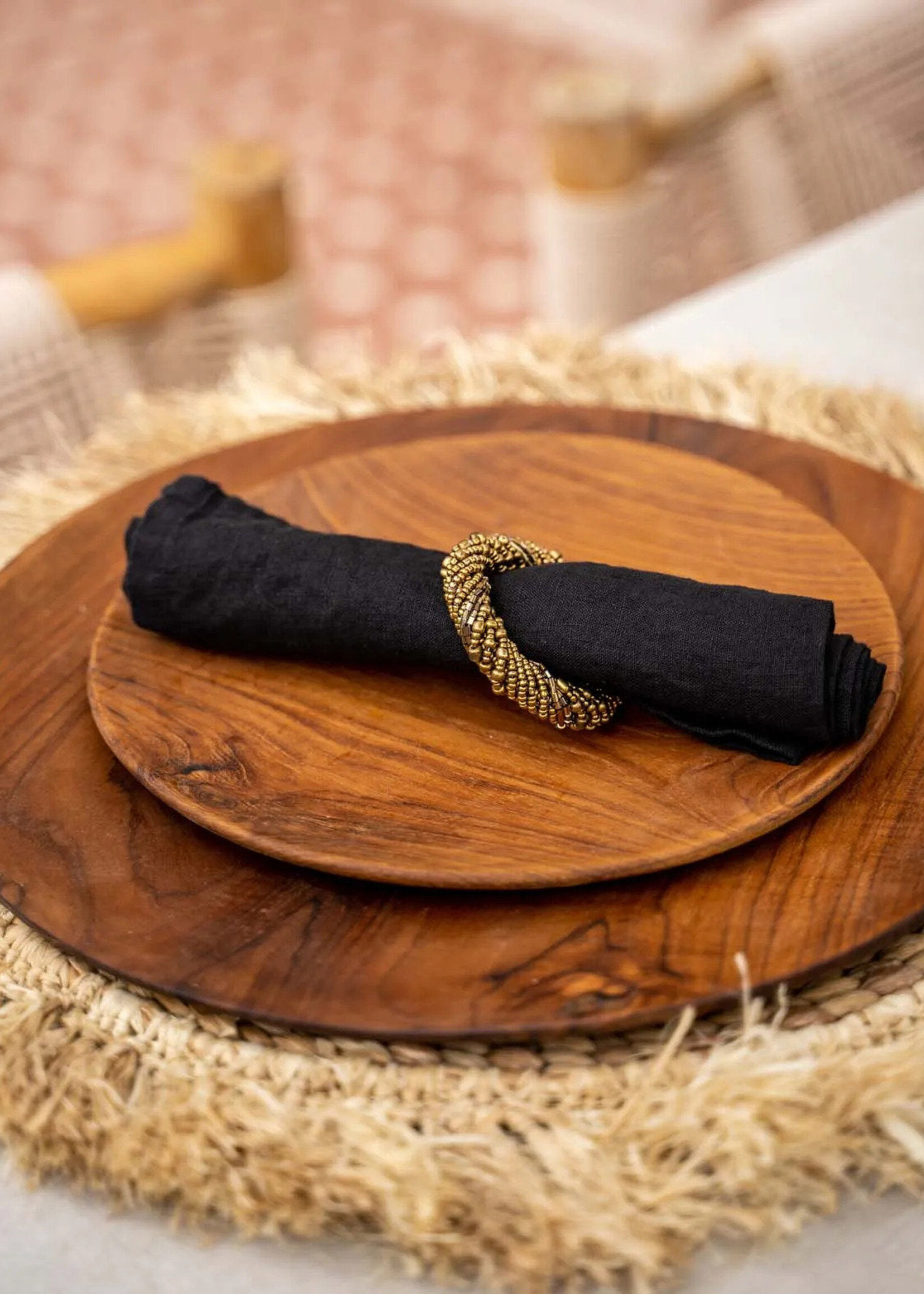 Bazar Bizar Antwerp The Teak Root Round Plate - M