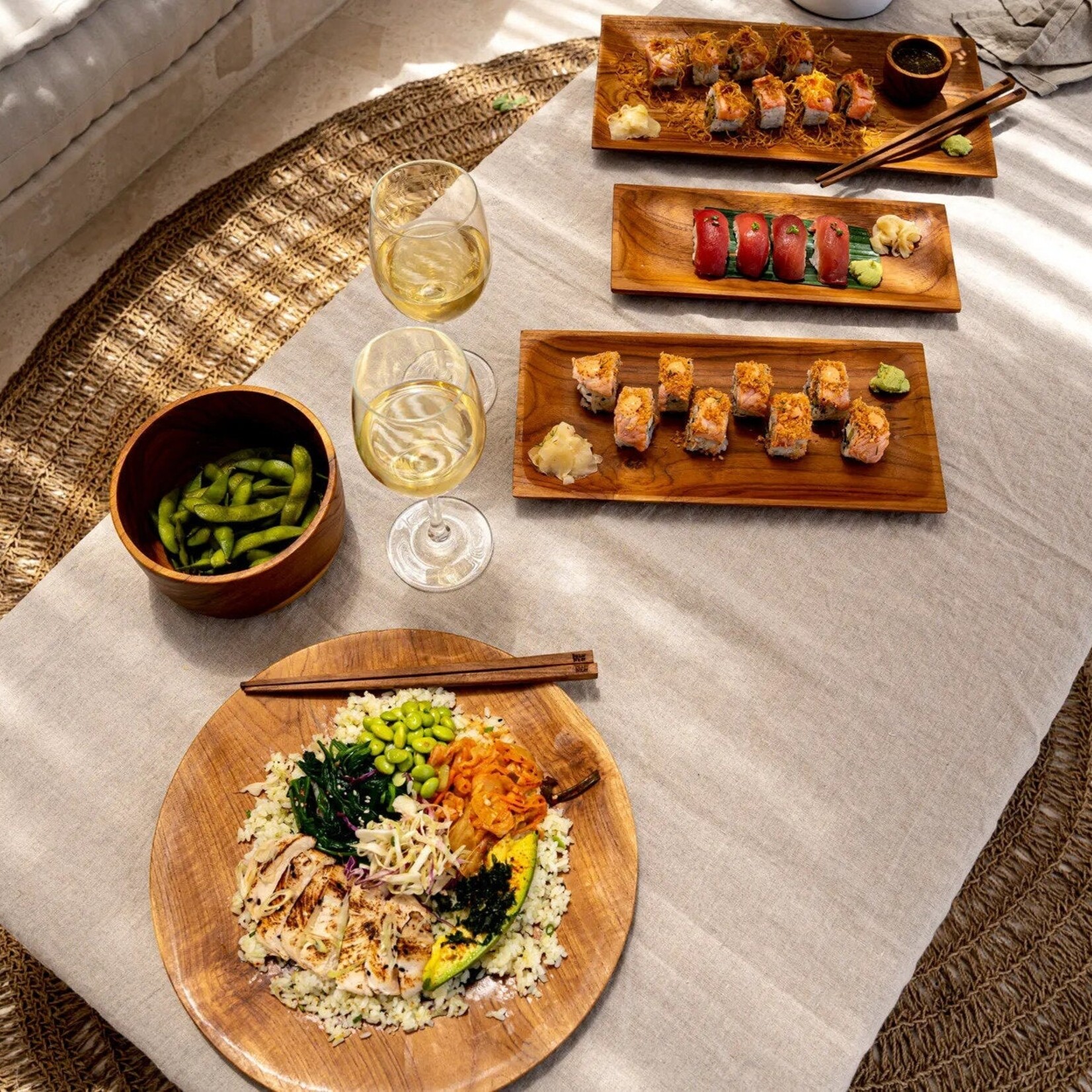 Bazar Bizar Antwerp The Teak Root Sushi Plate - M
