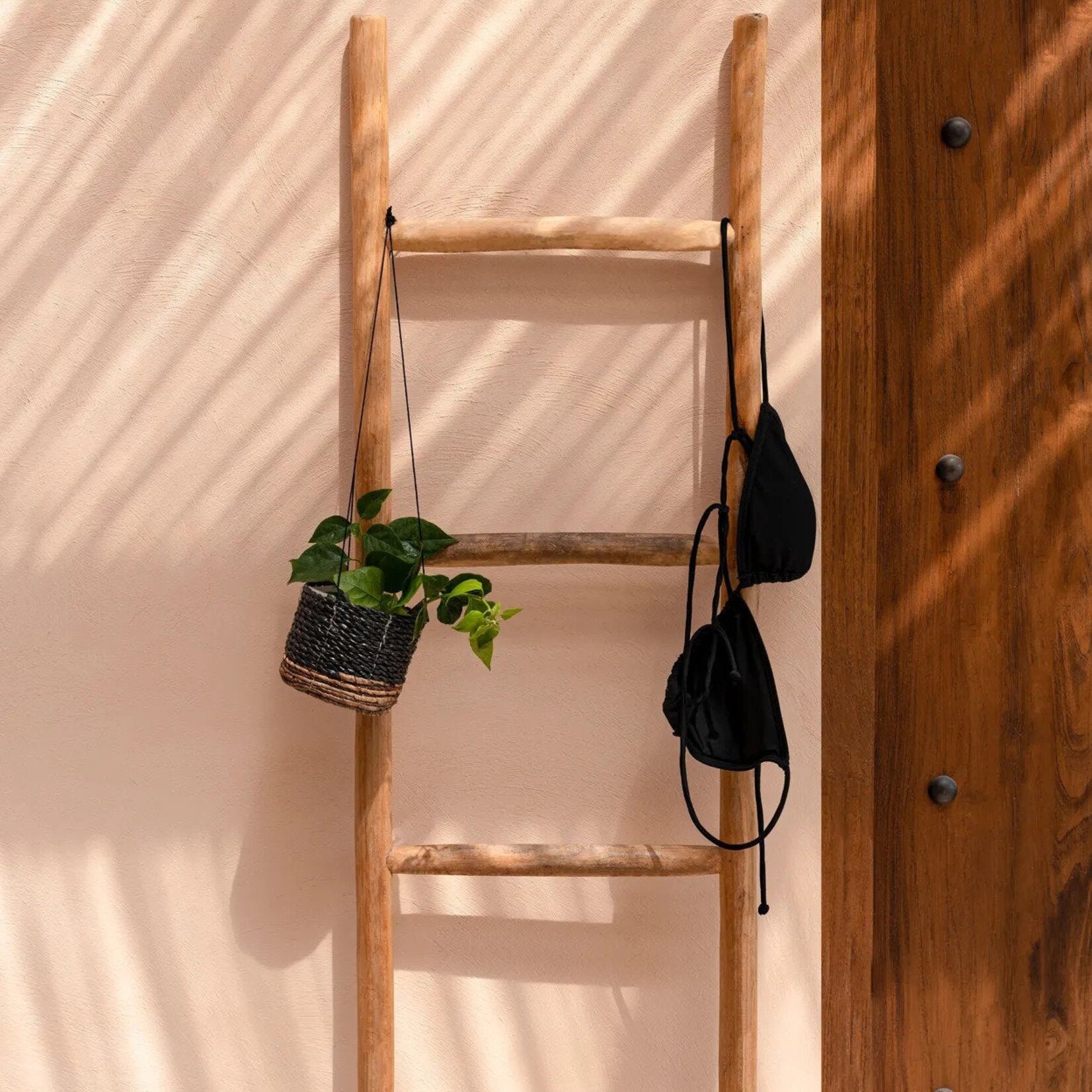 Bazar Bizar Antwerp The Banana Plant Hanger - Natural Black - S