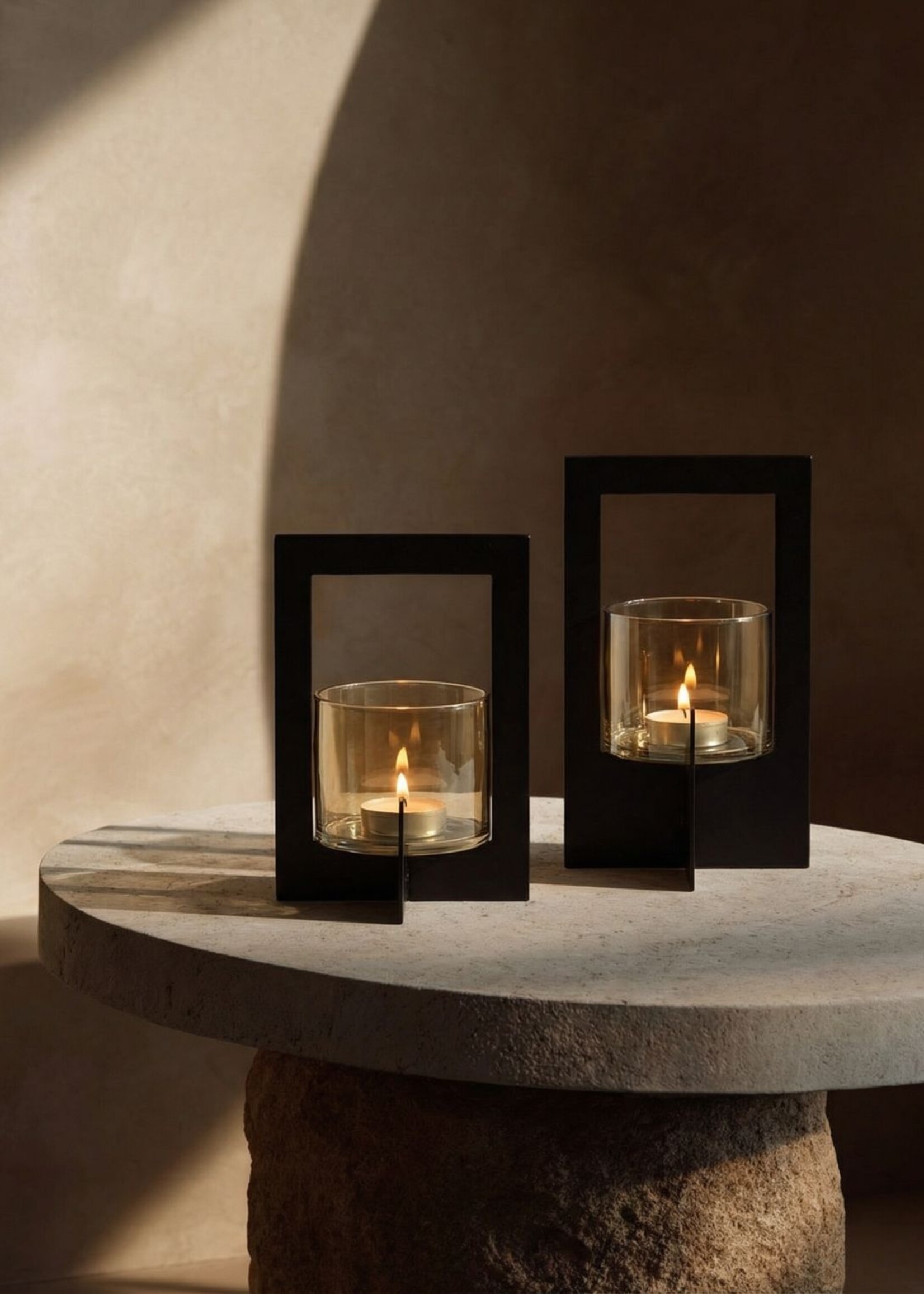 Bazar Bizar Antwerp The Hurricane Framed Candle Holder - Black - M