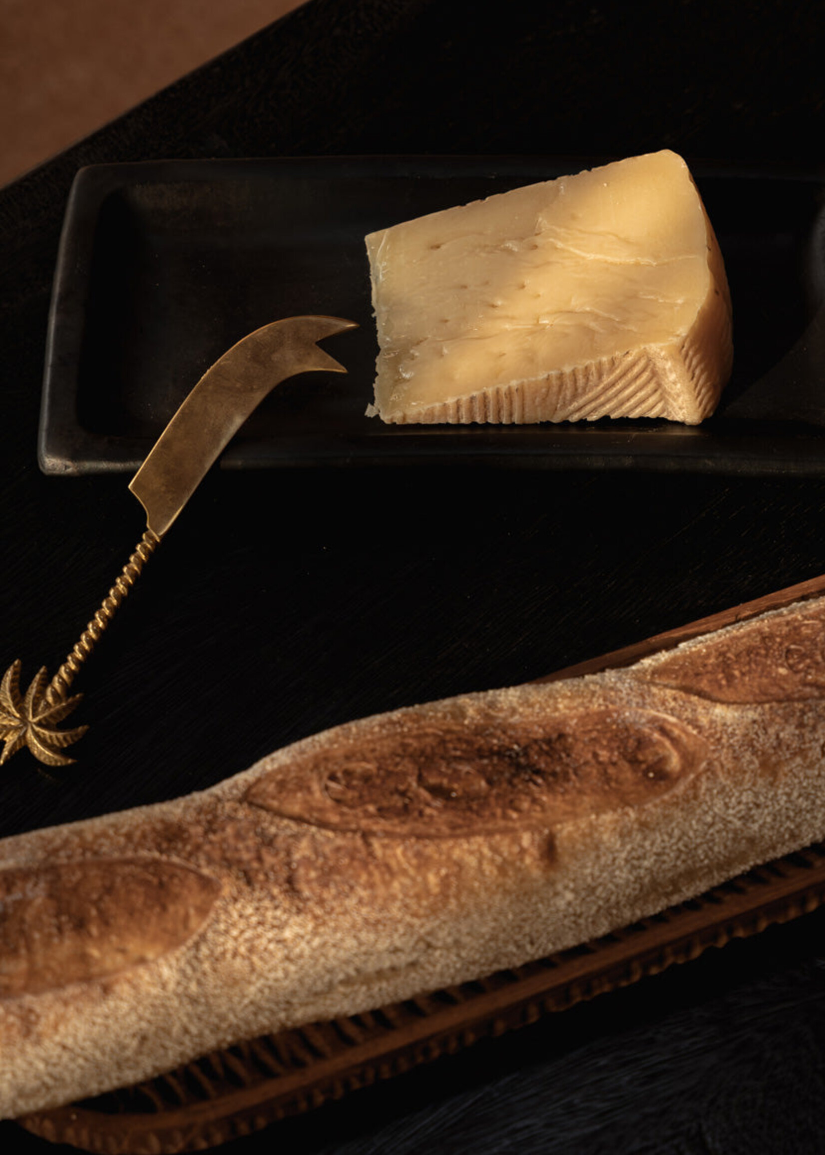 Bazar Bizar Antwerp The Palm Tree Cheese Knife - Gold