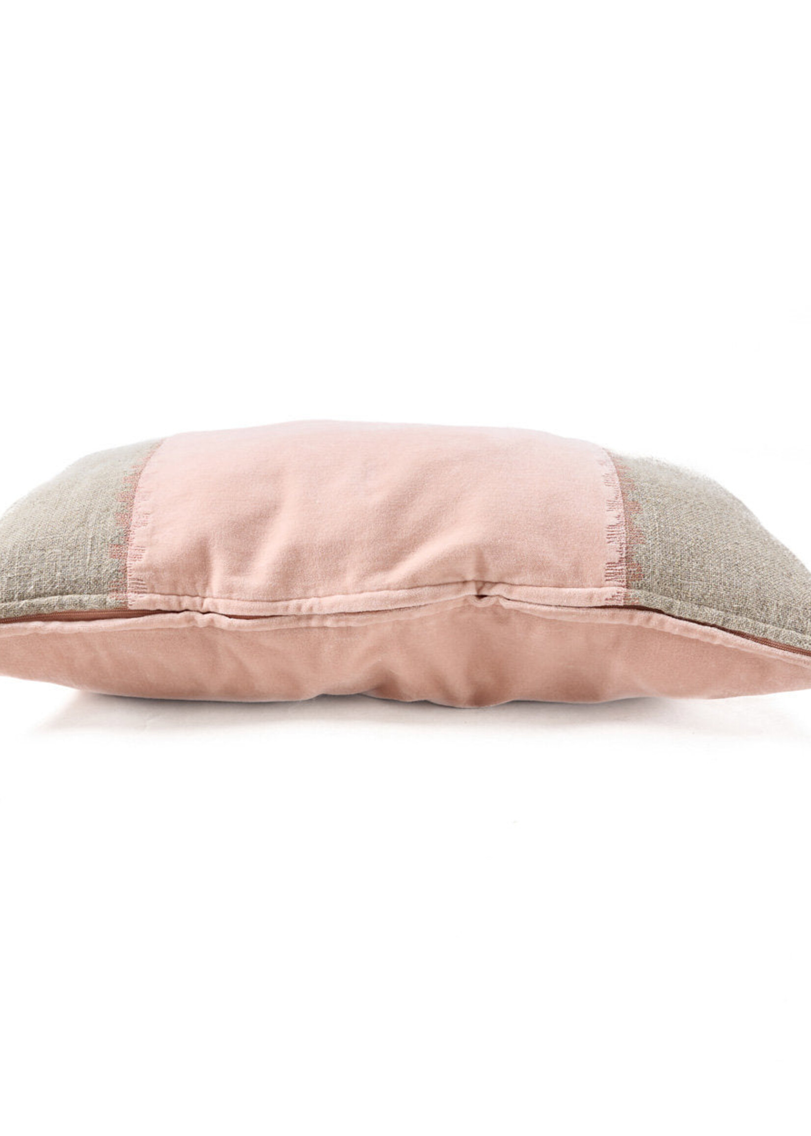 Bazar Bizar Antwerp The Velvet Divorce Cushion Cover - Natural Pink - 30x50