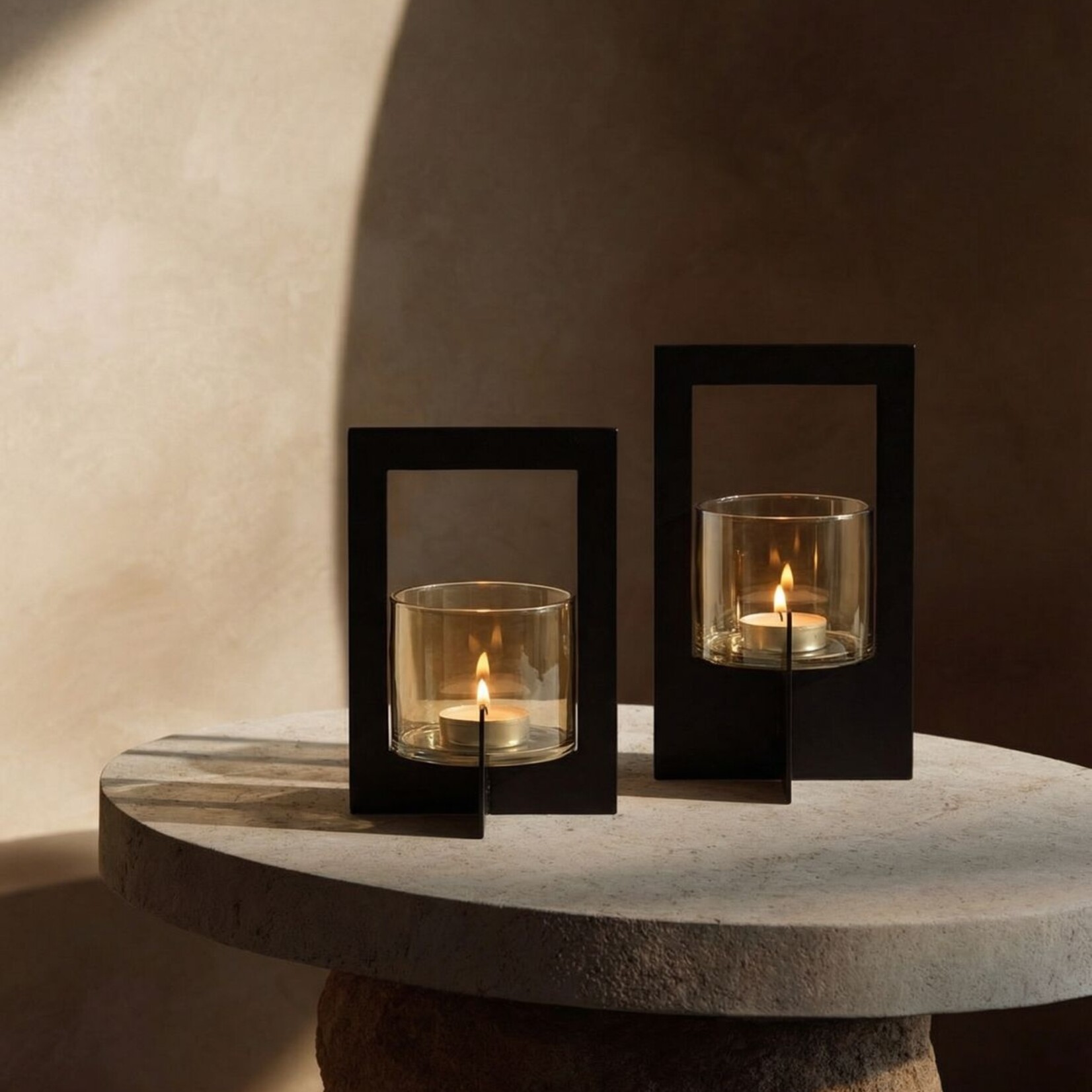 Bazar Bizar Antwerp The Hurricane Framed Candle Holder - Black - M