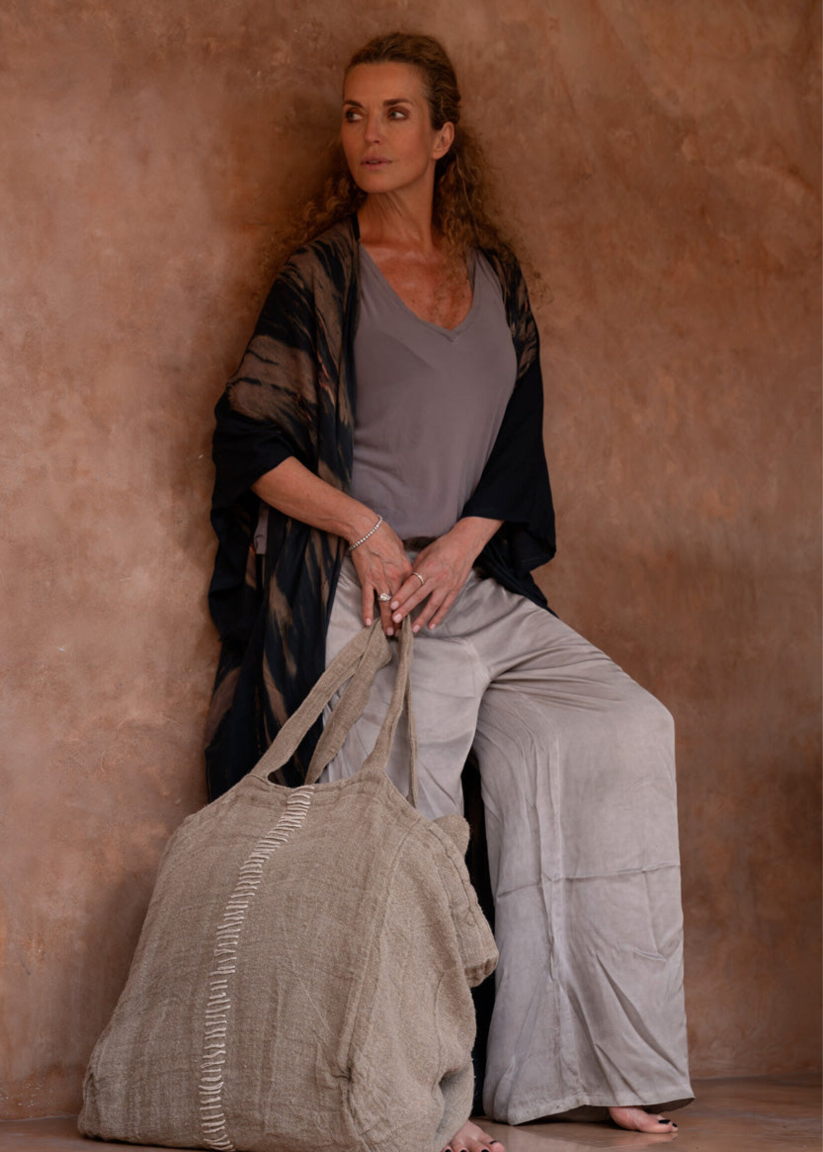 Bazar Bizar Antwerp The Tote-ally Linen Shopper - Natural