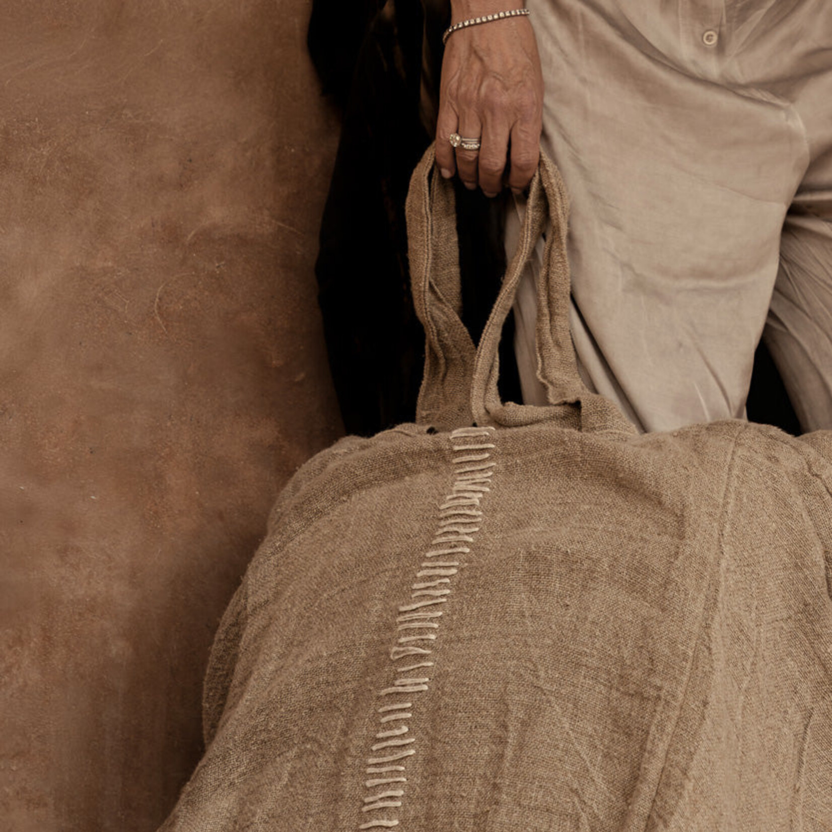 Bazar Bizar Antwerp The Tote-ally Linen Shopper - Natural