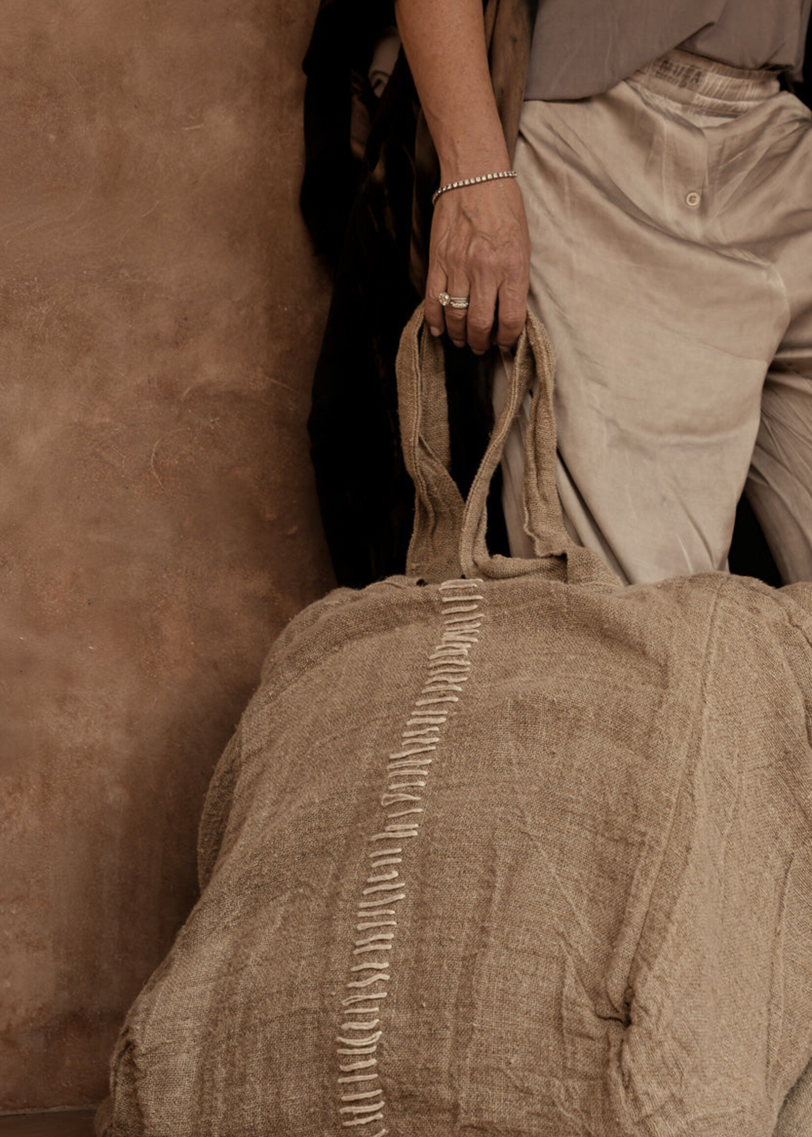 Bazar Bizar Antwerp The Tote-ally Linen Shopper - Natural