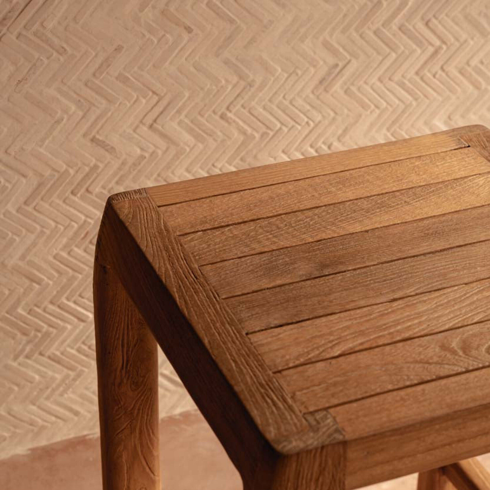 Bazar Bizar Antwerp The Ithaca Bar Stool - Outdoor
