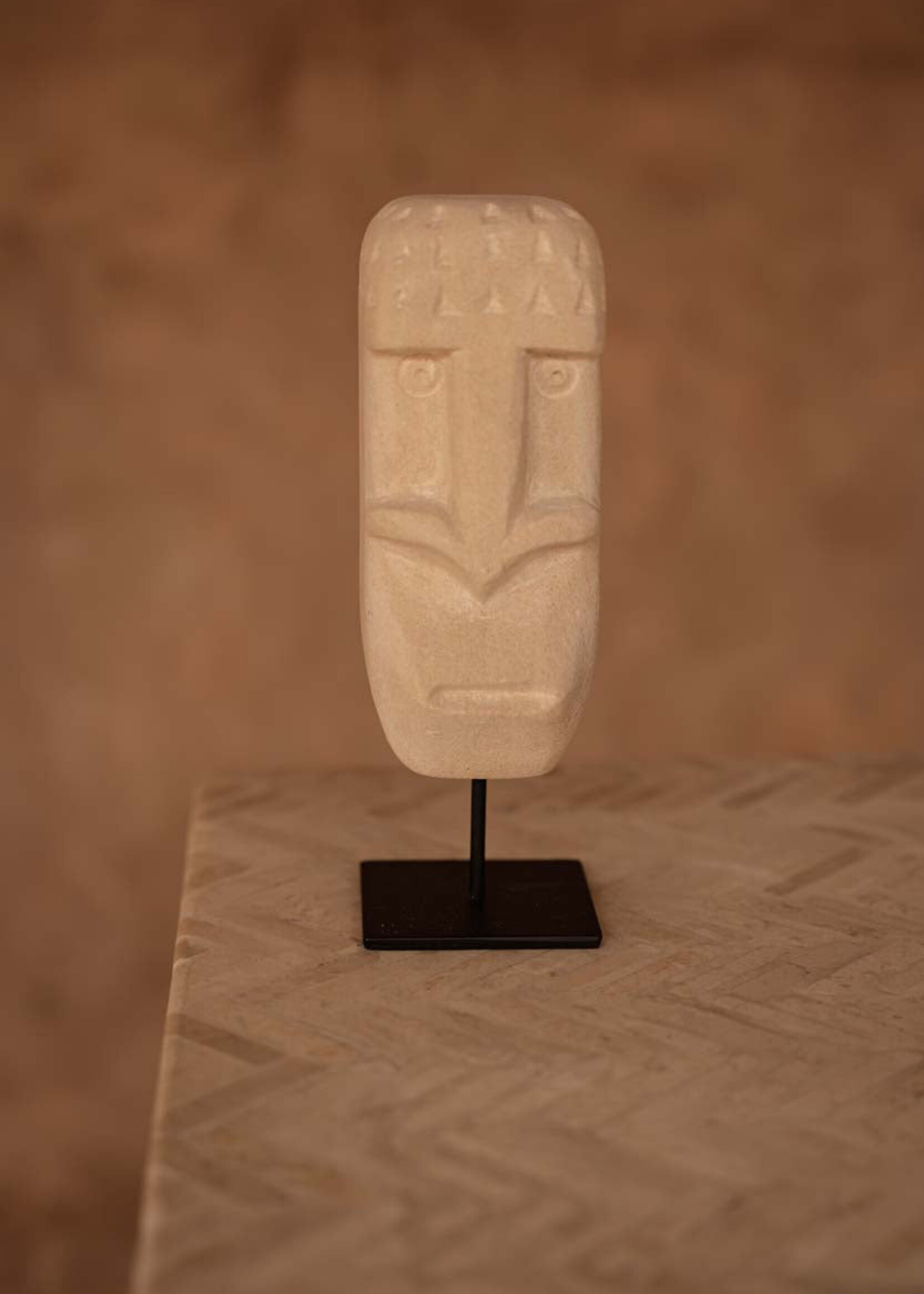 Bazar Bizar Antwerp The Sumba Stone #20 on Stand