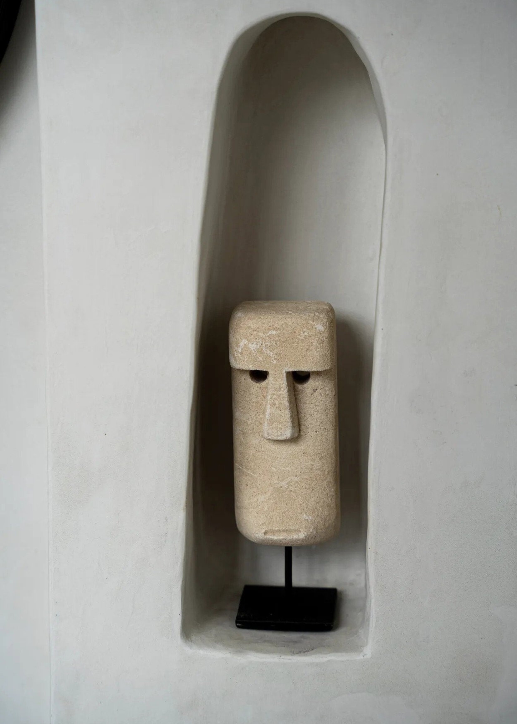 Bazar Bizar Antwerp The Sumba Stone #20 on Stand