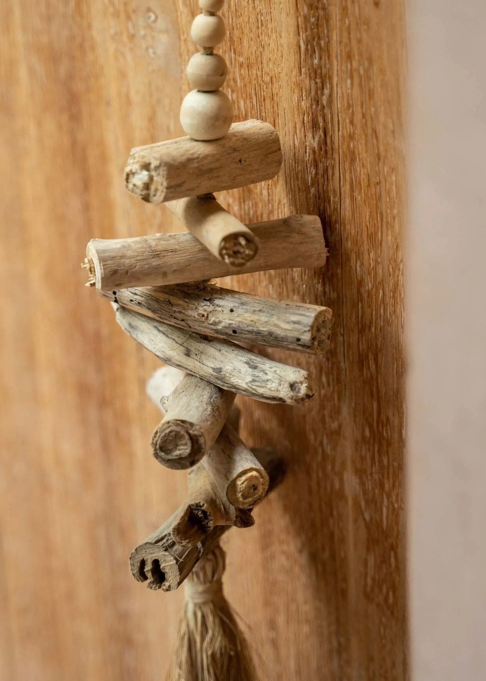 Bazar Bizar Antwerp The Raffia Driftwood