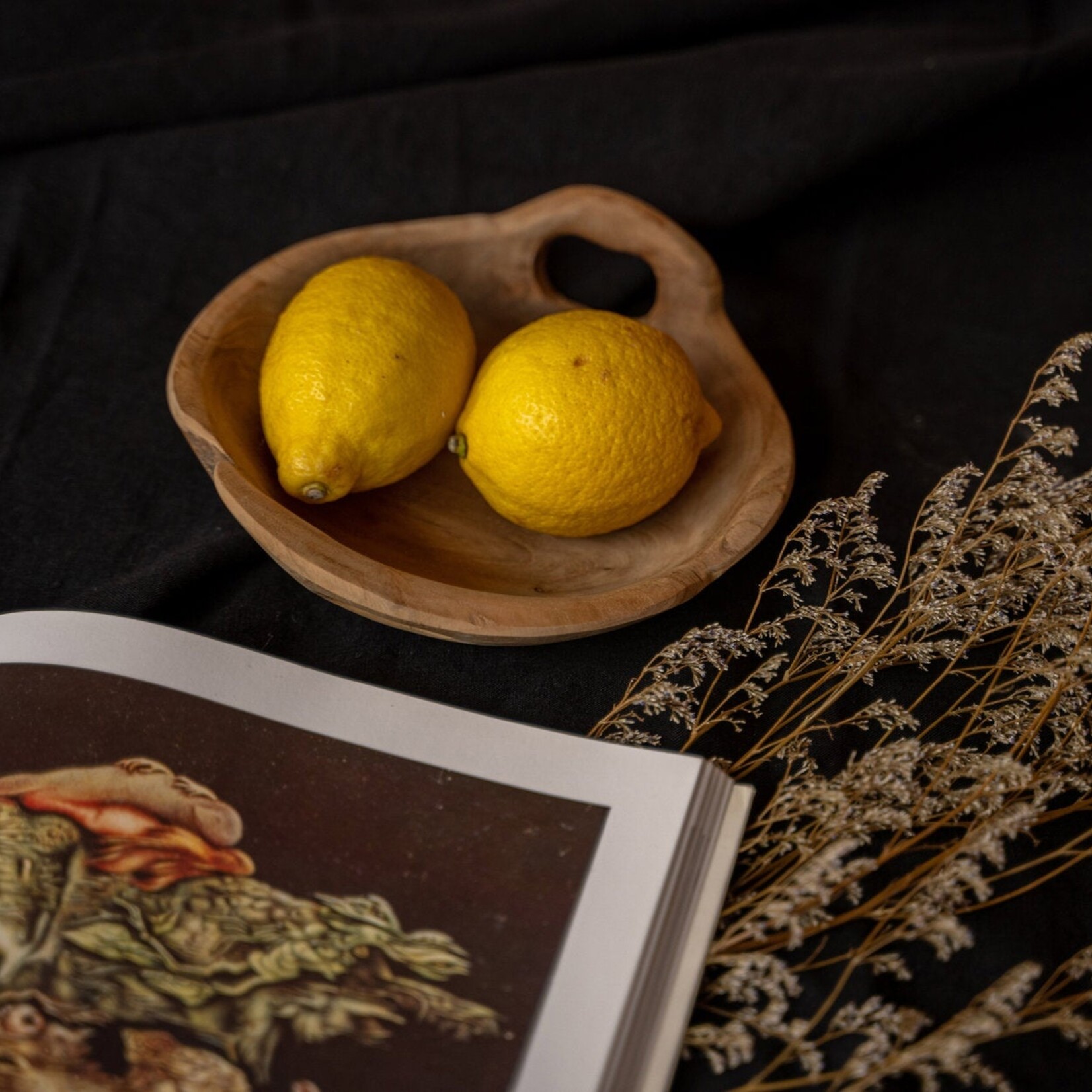 Bazar Bizar Antwerp The Linen Tablecloth - Black - 150x150