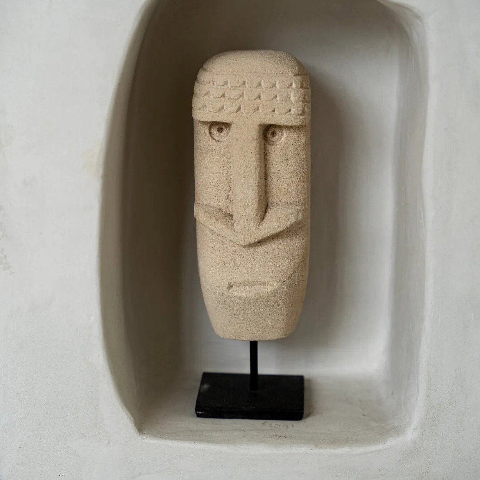 Bazar Bizar Antwerp The Sumba Stone #21 on Stand