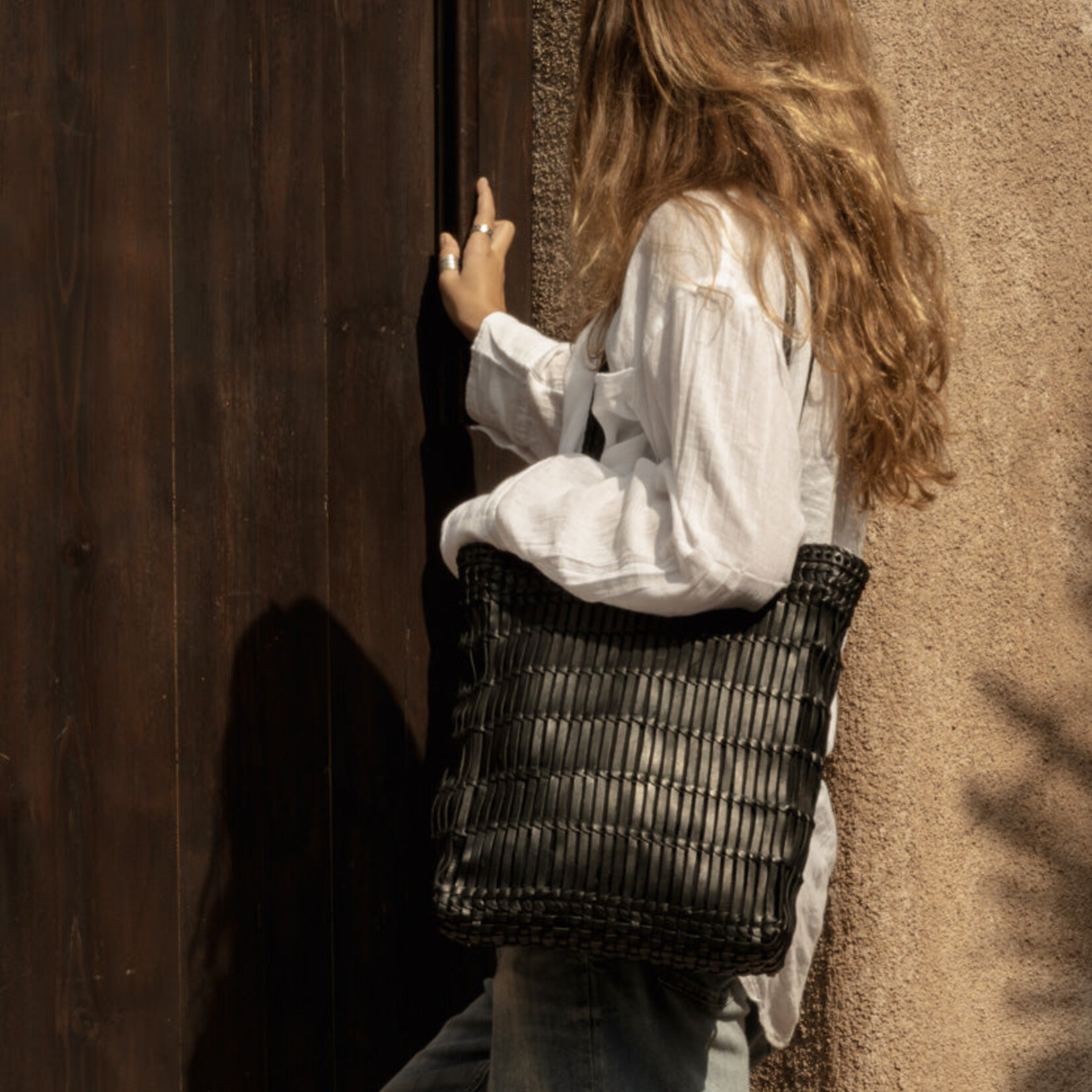Bazar Bizar Antwerp The Haute Tote Bag - Black