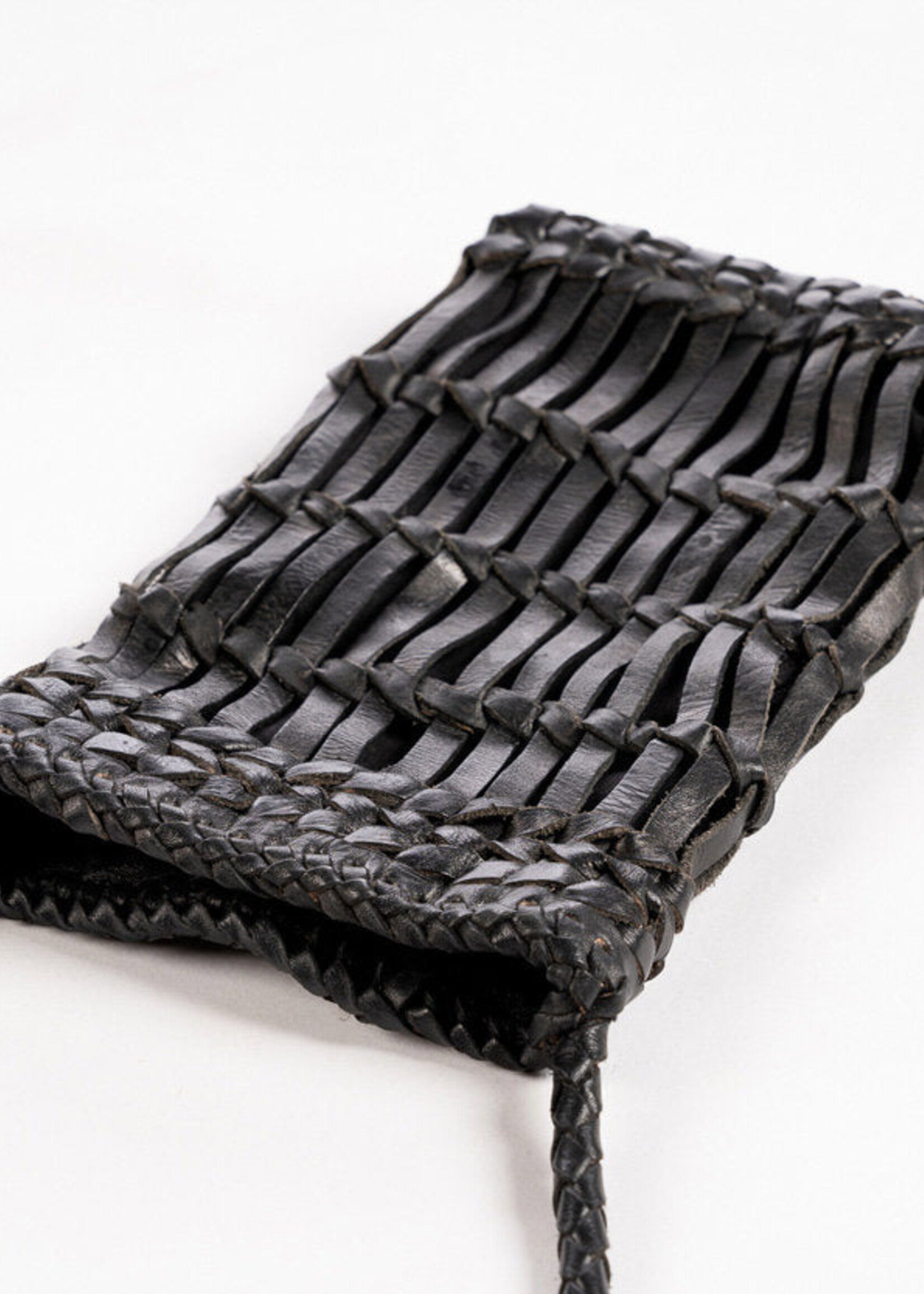 Bazar Bizar Antwerp The Dial Diva Phone Bag - Black