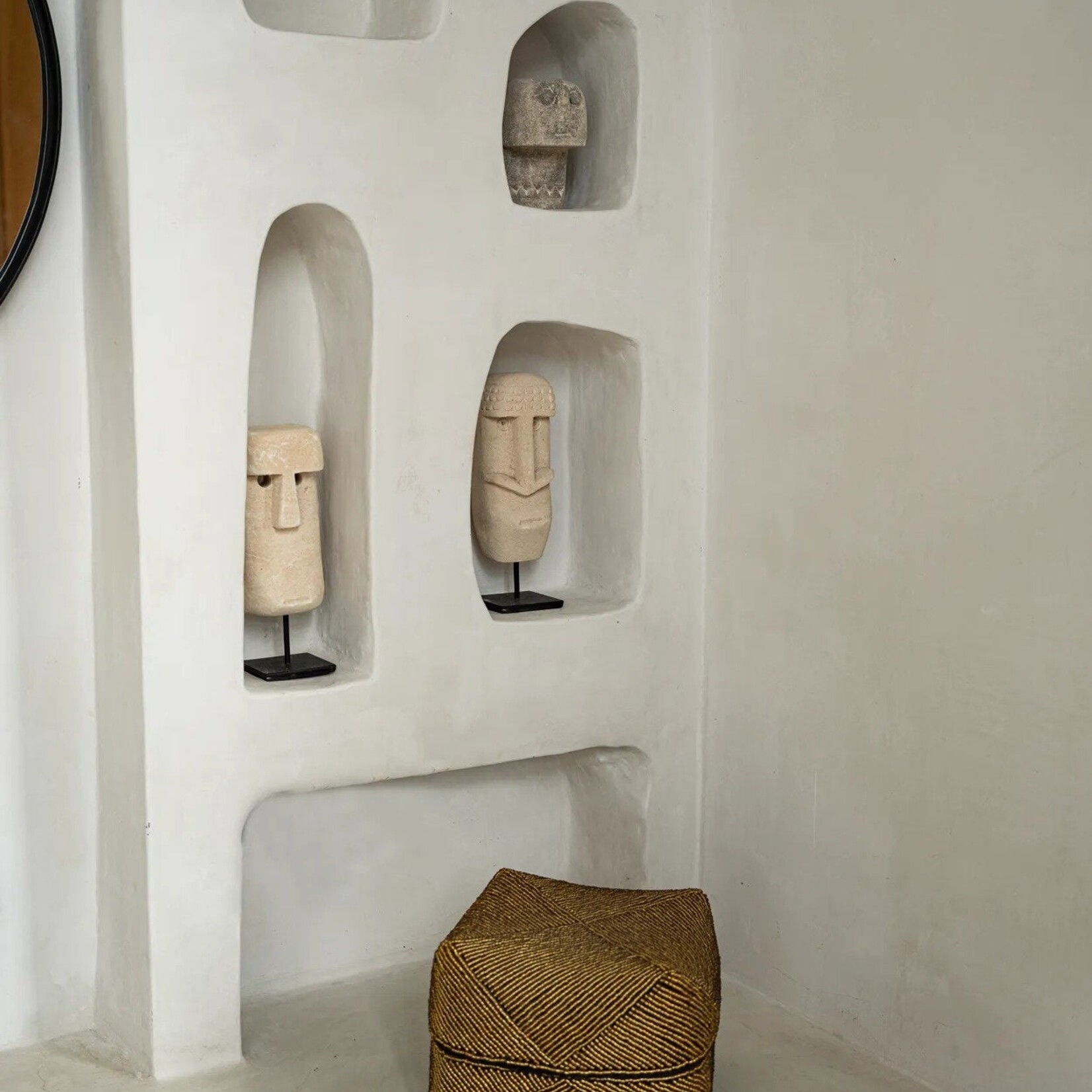 Bazar Bizar Antwerp The Sumba Stone #20 on Stand