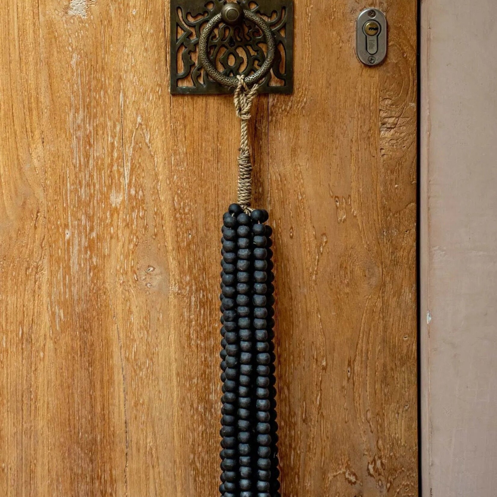 Bazar Bizar Antwerp The Wooden Beads Tassel - Black