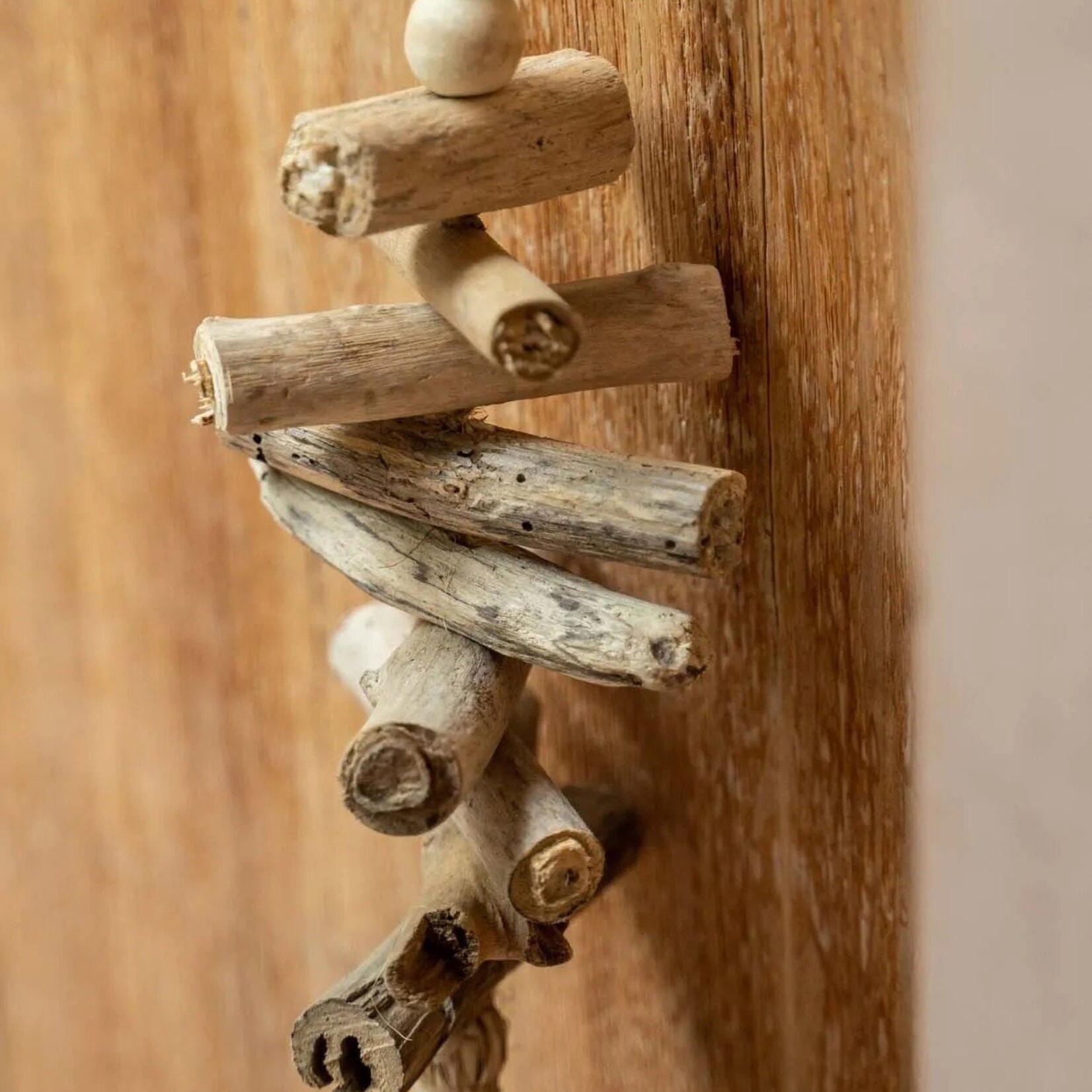 Bazar Bizar Antwerp The Raffia Driftwood