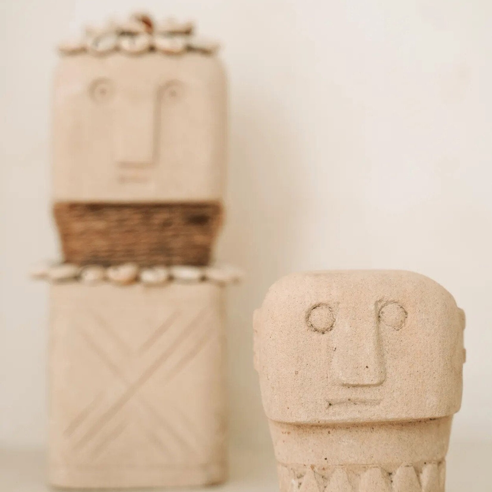 Bazar Bizar Antwerp The Sumba Stone Statue #09