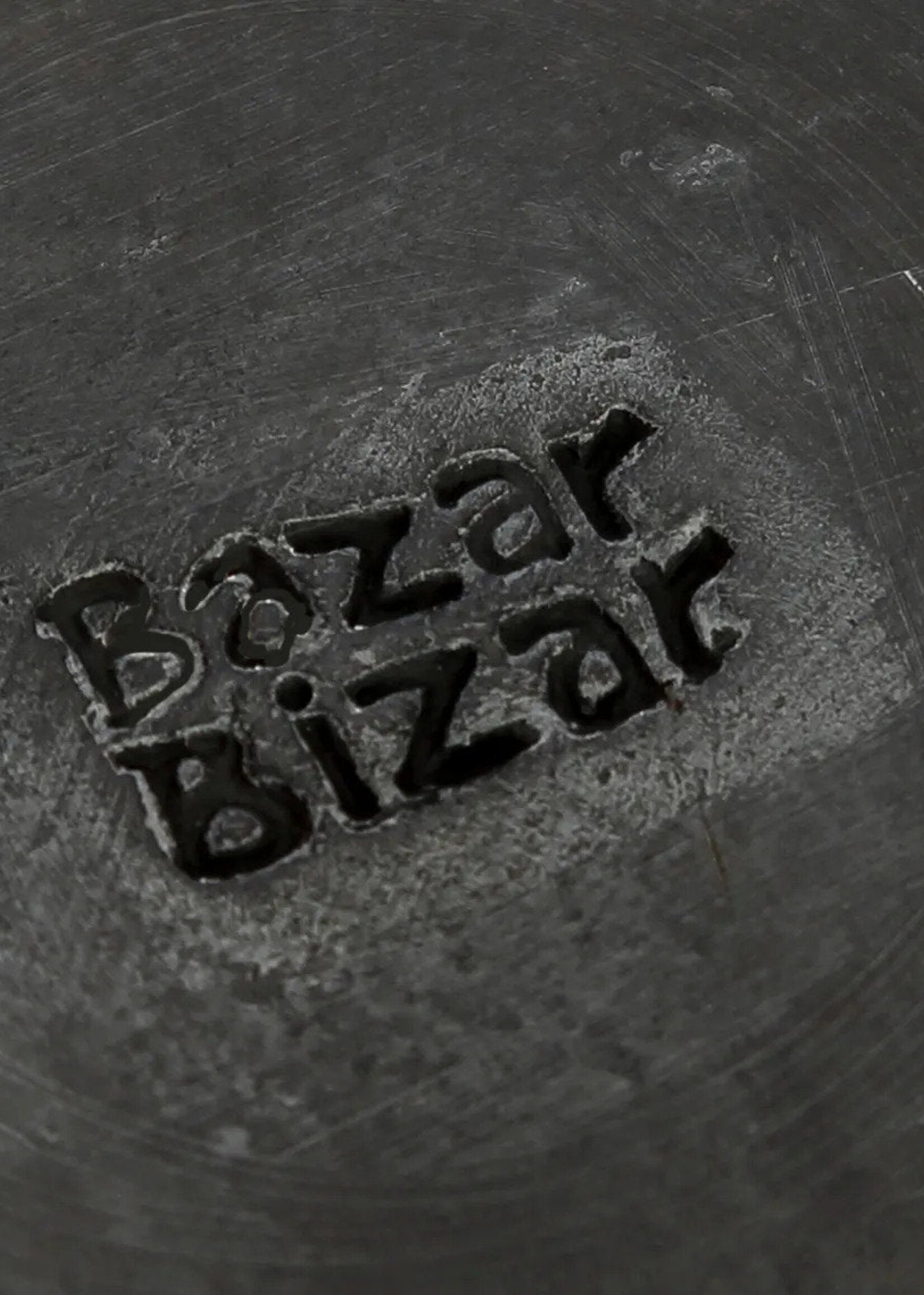 Bazar Bizar Antwerp The Burned Pot - Black