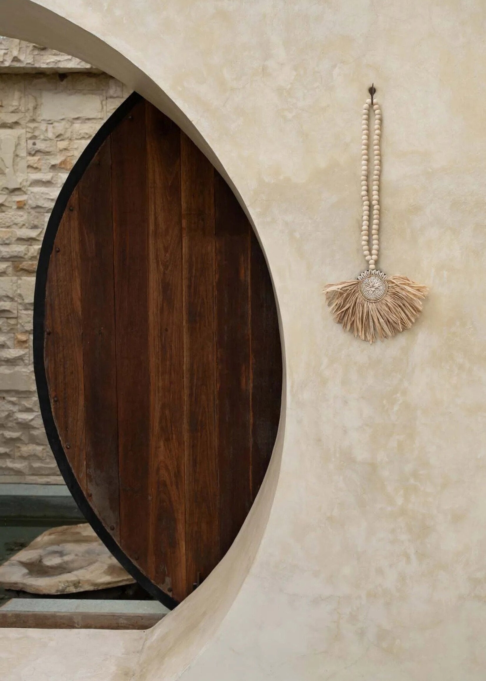 Bazar Bizar Antwerp The Raffia Tajoe Tassel - Natural