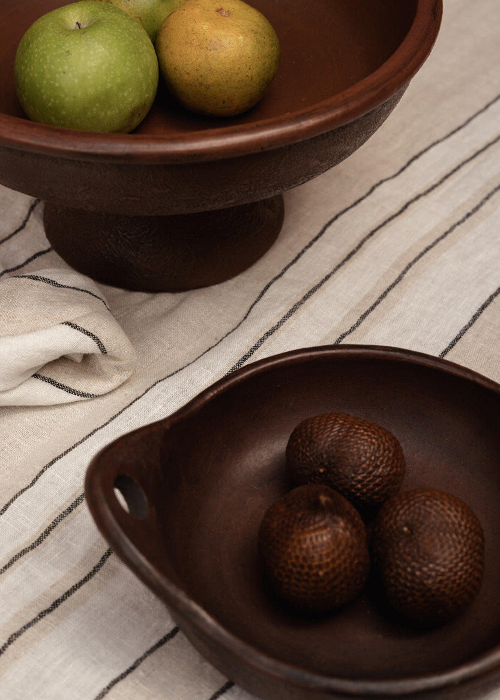 Bazar Bizar Antwerp The Ethnic Fruit Bowl - Terracotta - M
